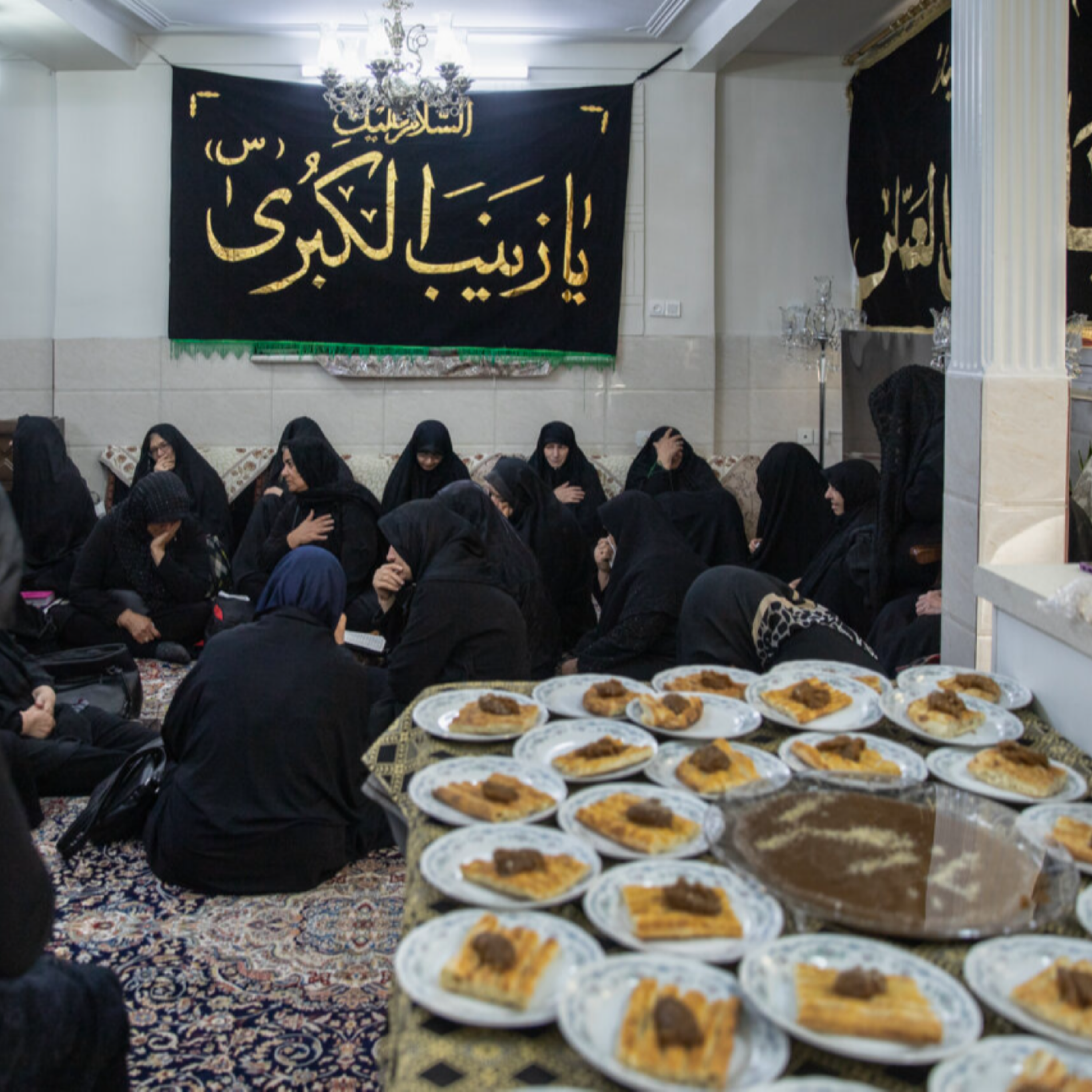 کاور تهران و برقراری روضهها
