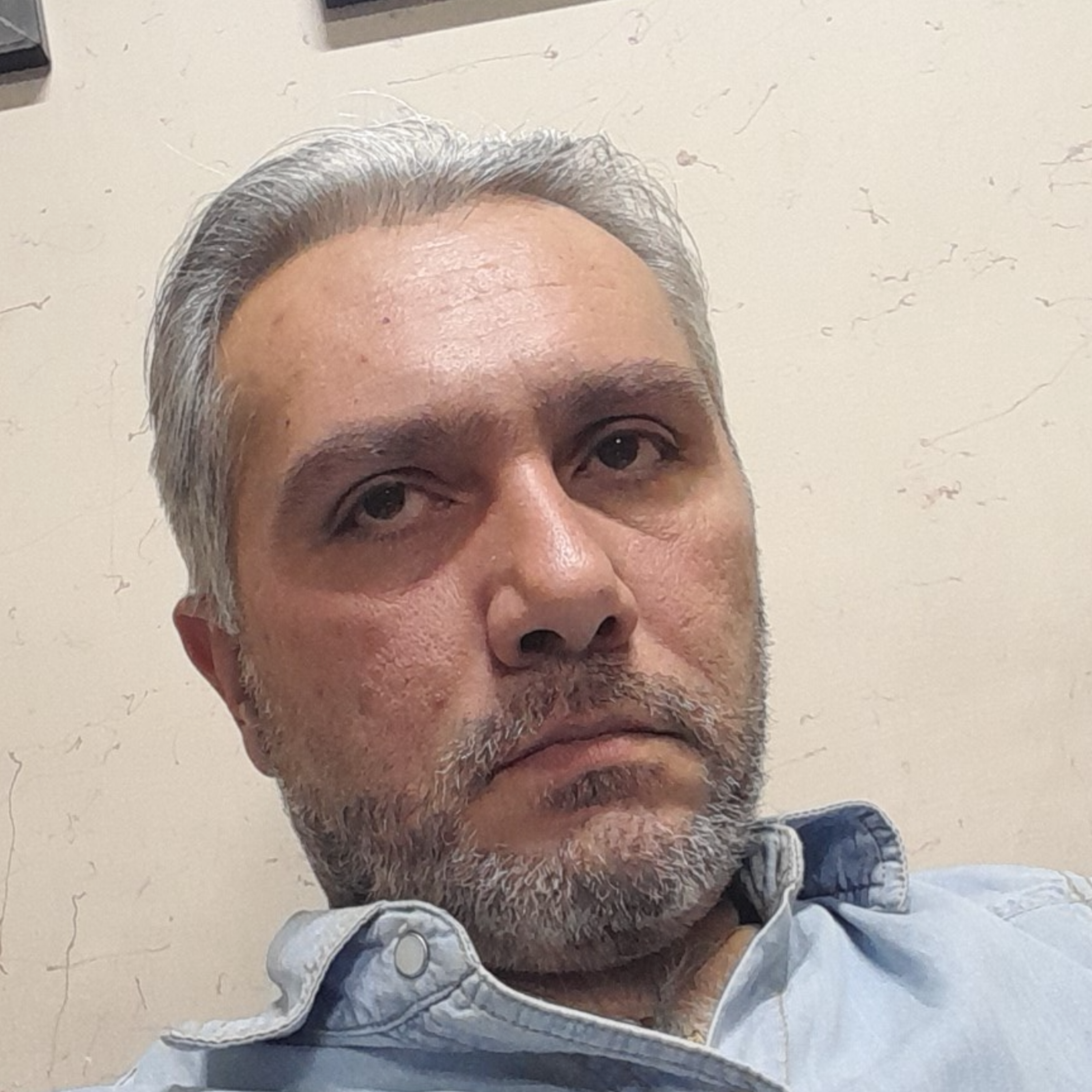 کاور معرفی کتاب