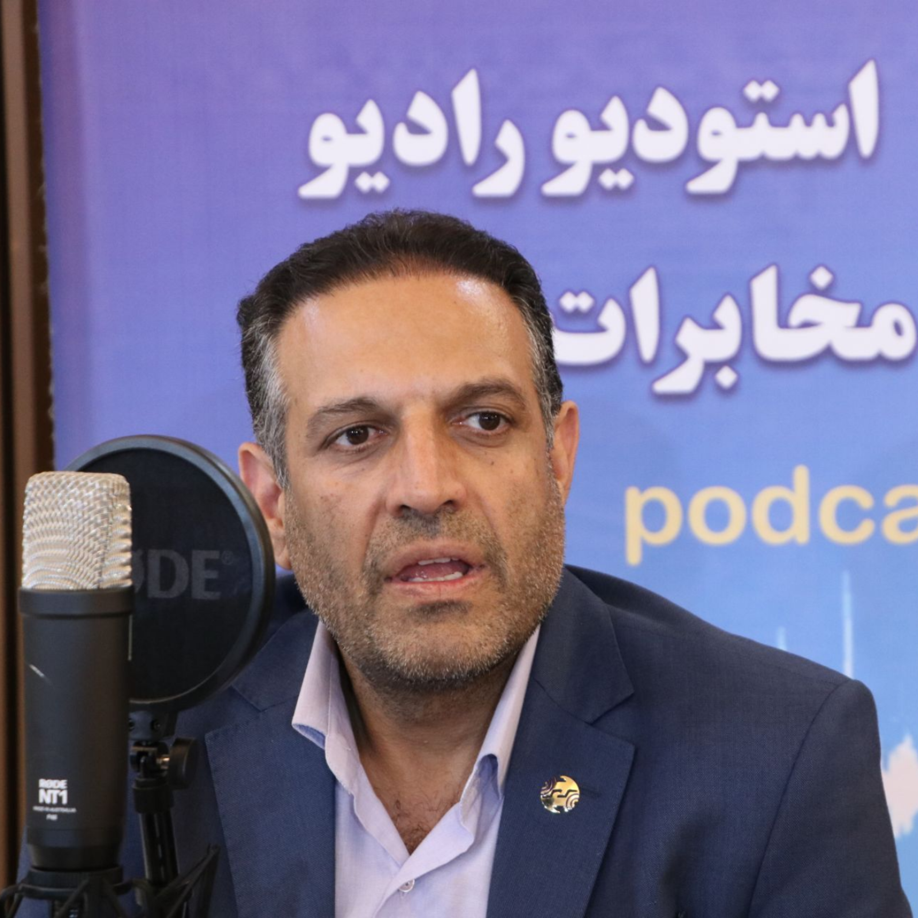 کاور گفت و گو با مهندس شمسی فر مدیرمخابرات استان لرستان