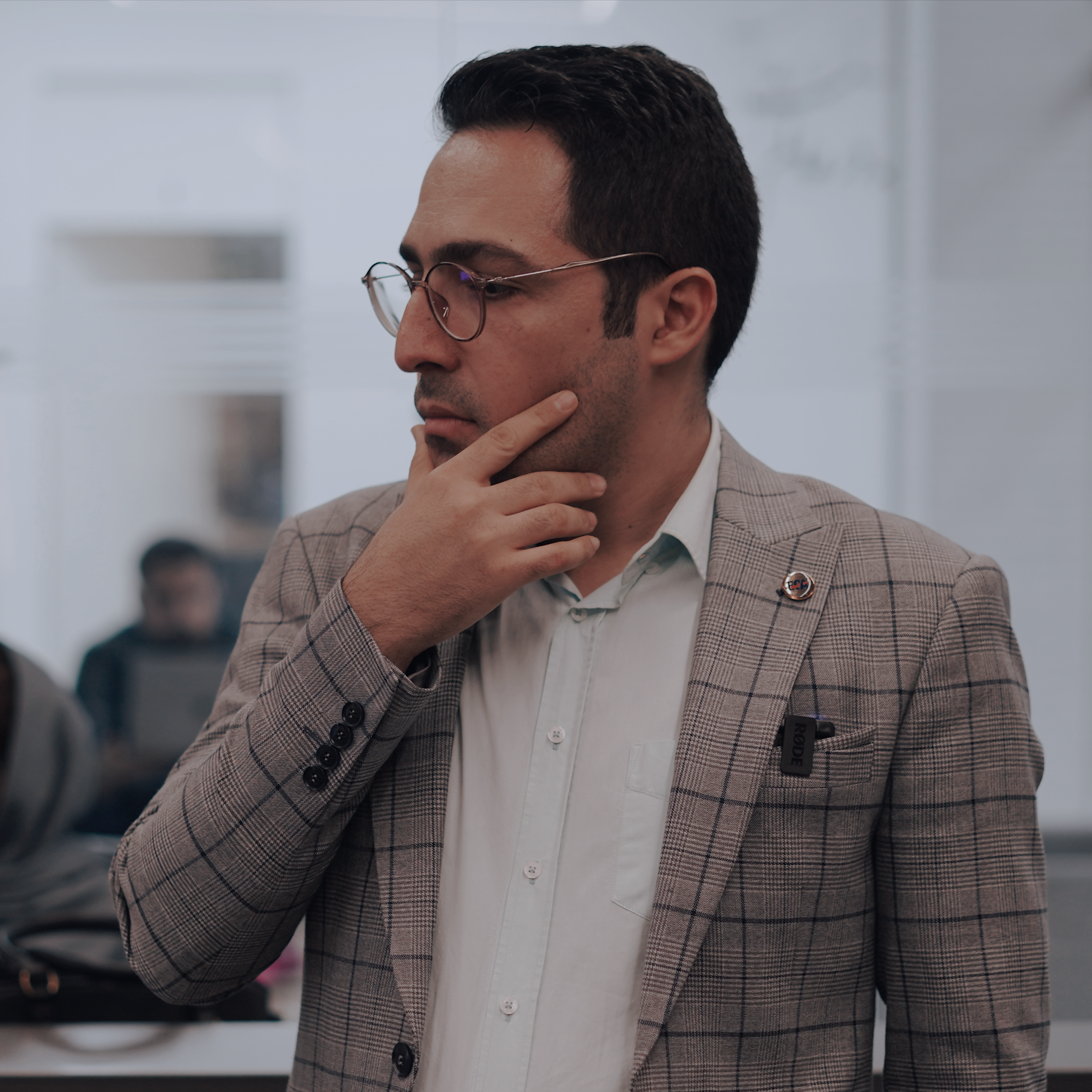 کاور راهکار 38 | انتخاب درستِ محصول