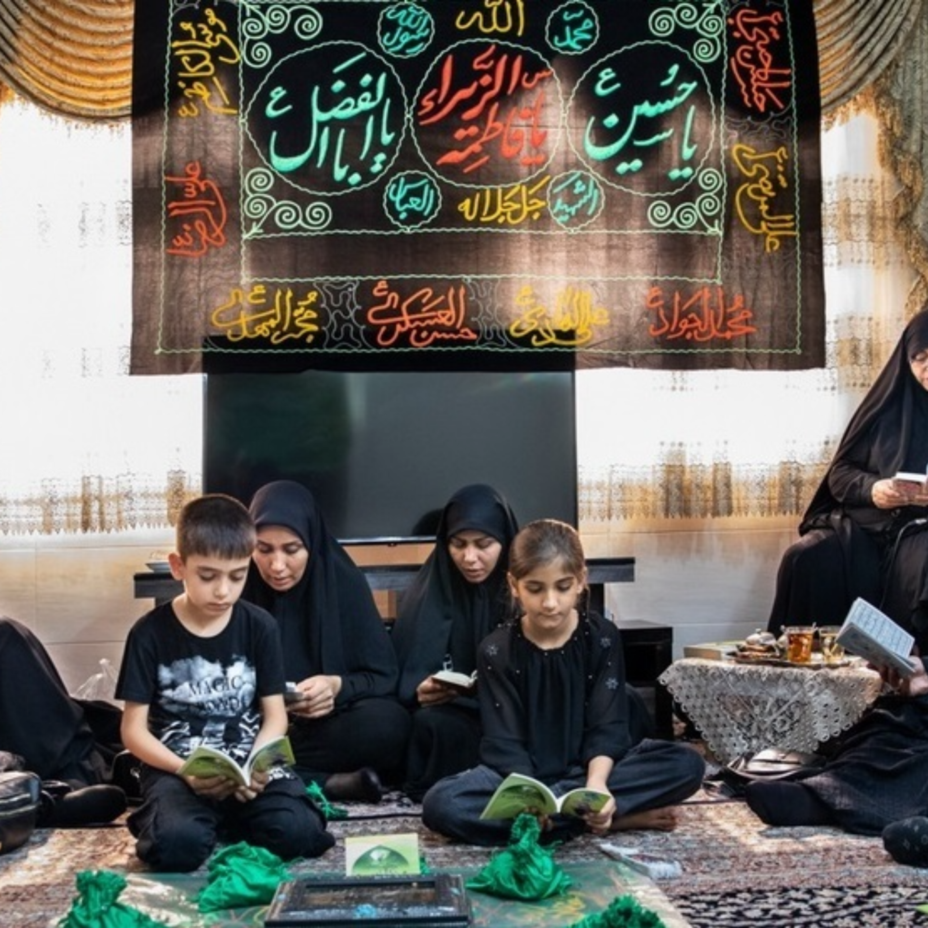 کاور تاریکی روشن