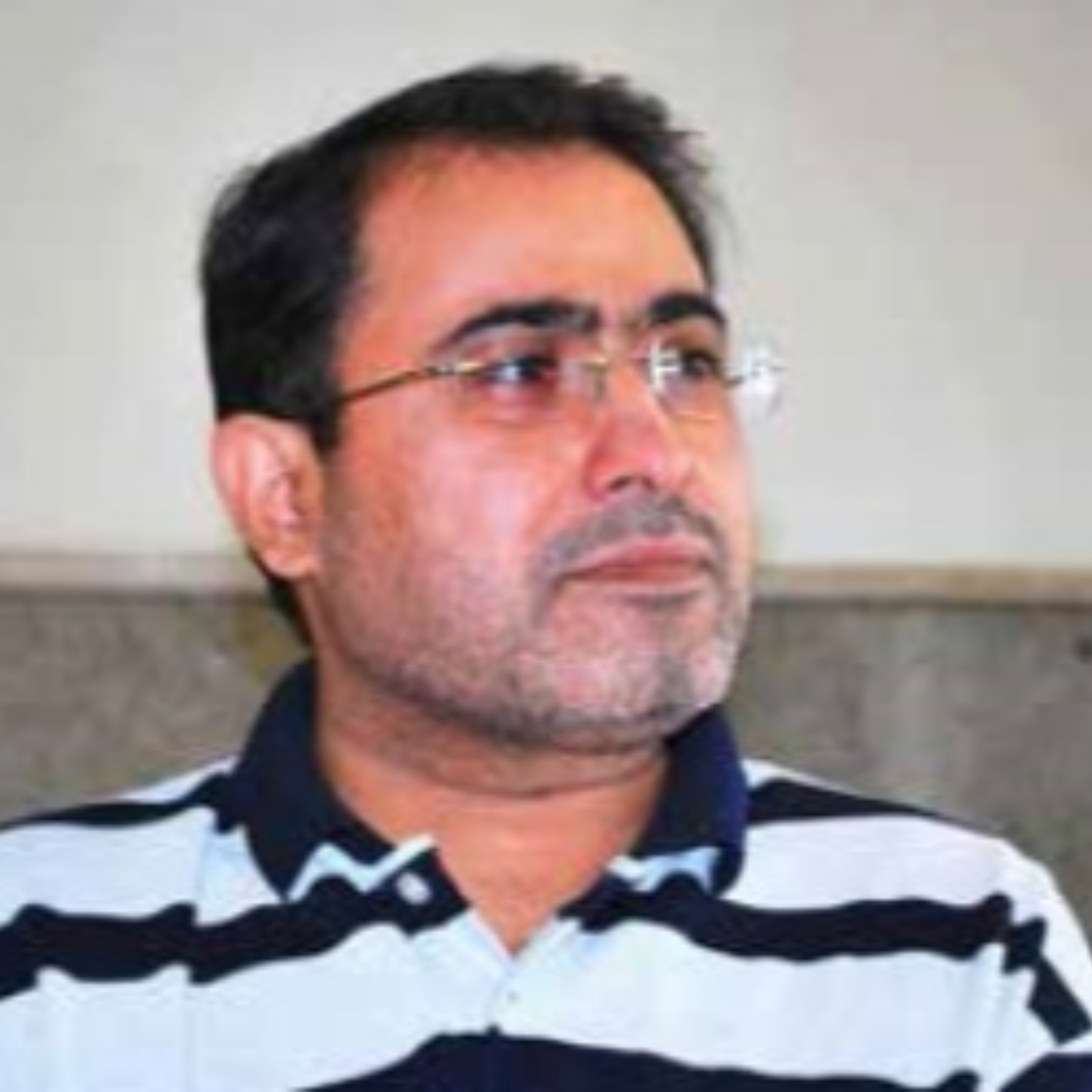 کاور یک عمر زندگي زير سقف آسايشگاه