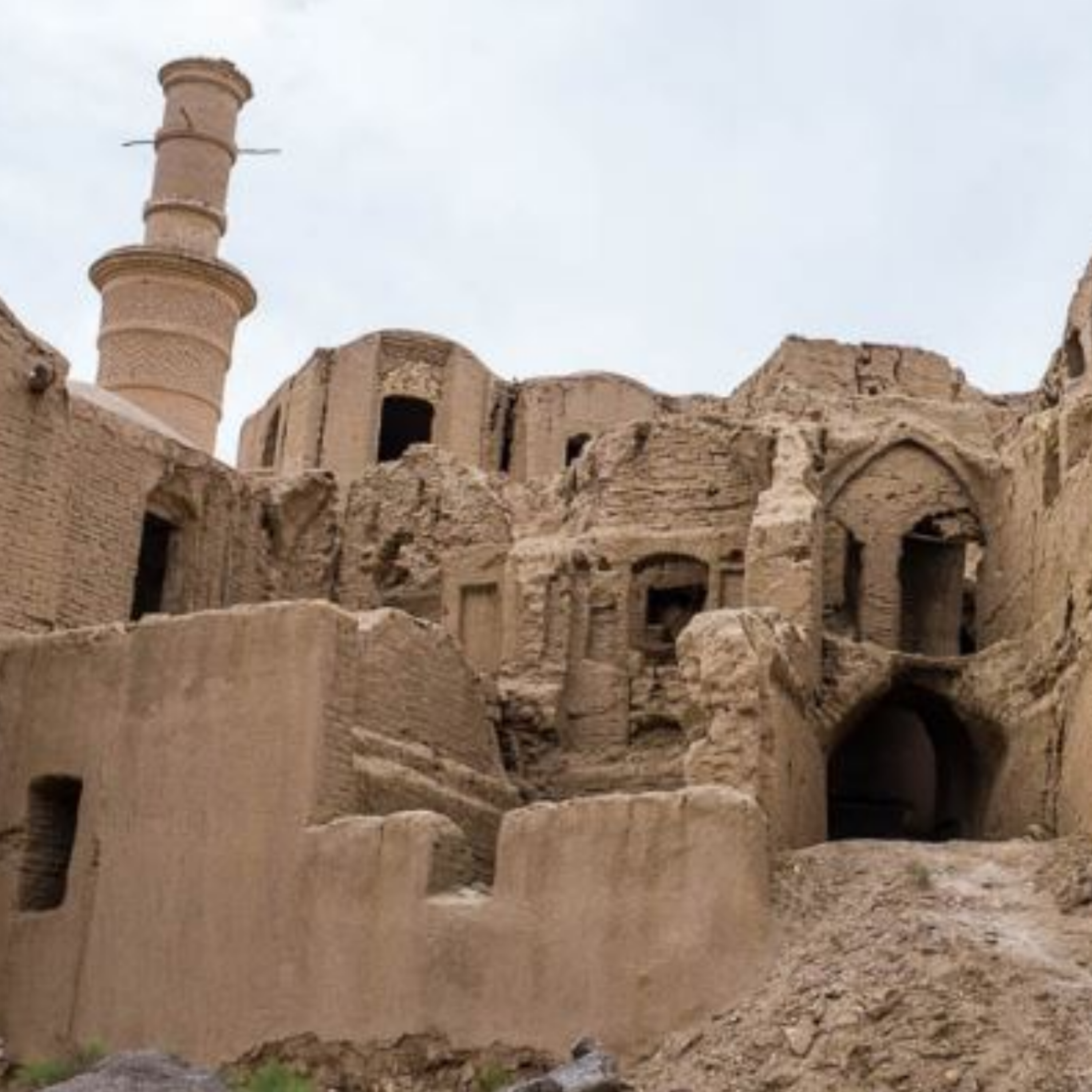 کاور مکان های اسرار آمیز ایران- کویر ریگ جن مثلث برمودای ایران (قسمت اول)
