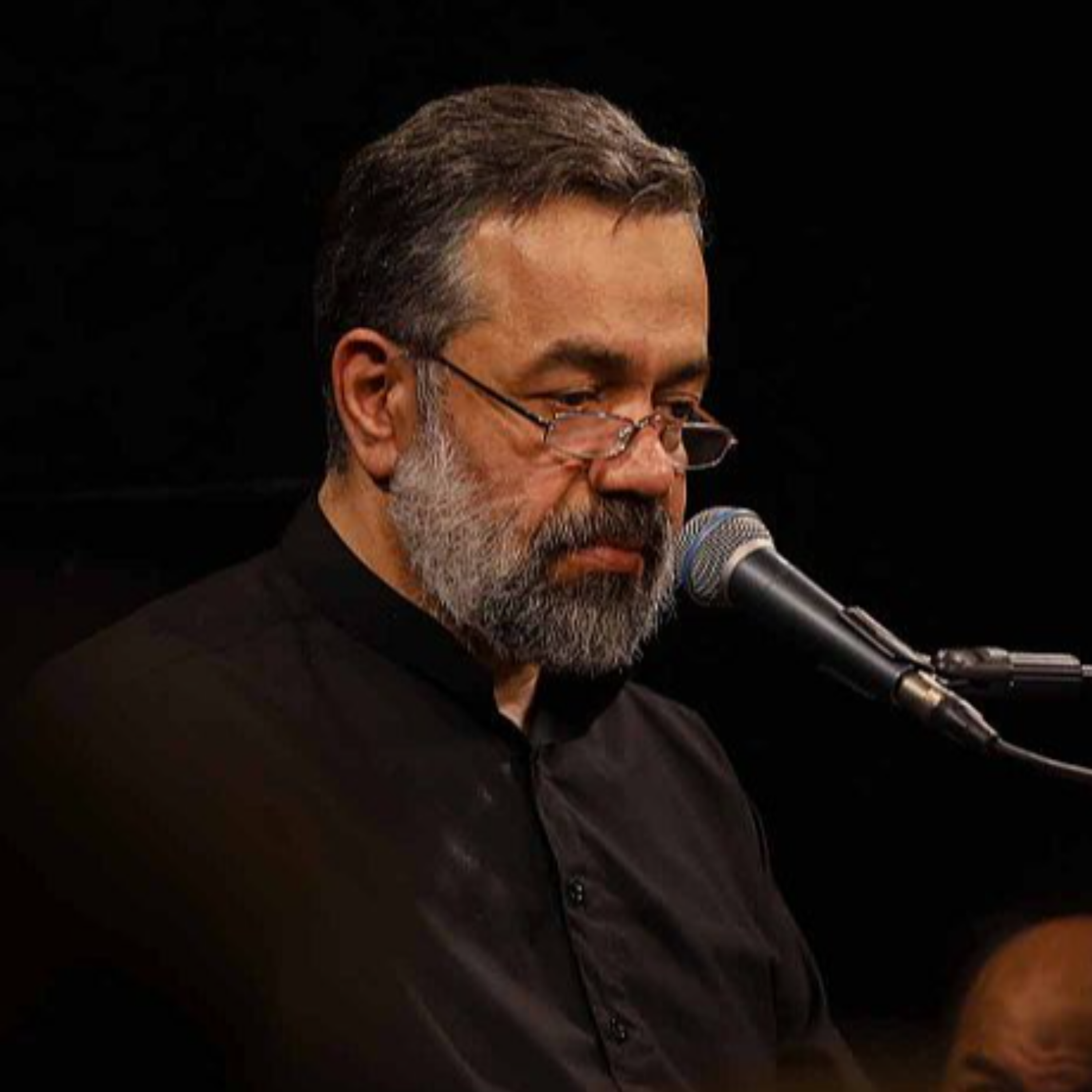 کاور نماهنگ عمود خیمه ها _ محمود کریمی _ شب تاسوعا _ حضرت ابالفضل