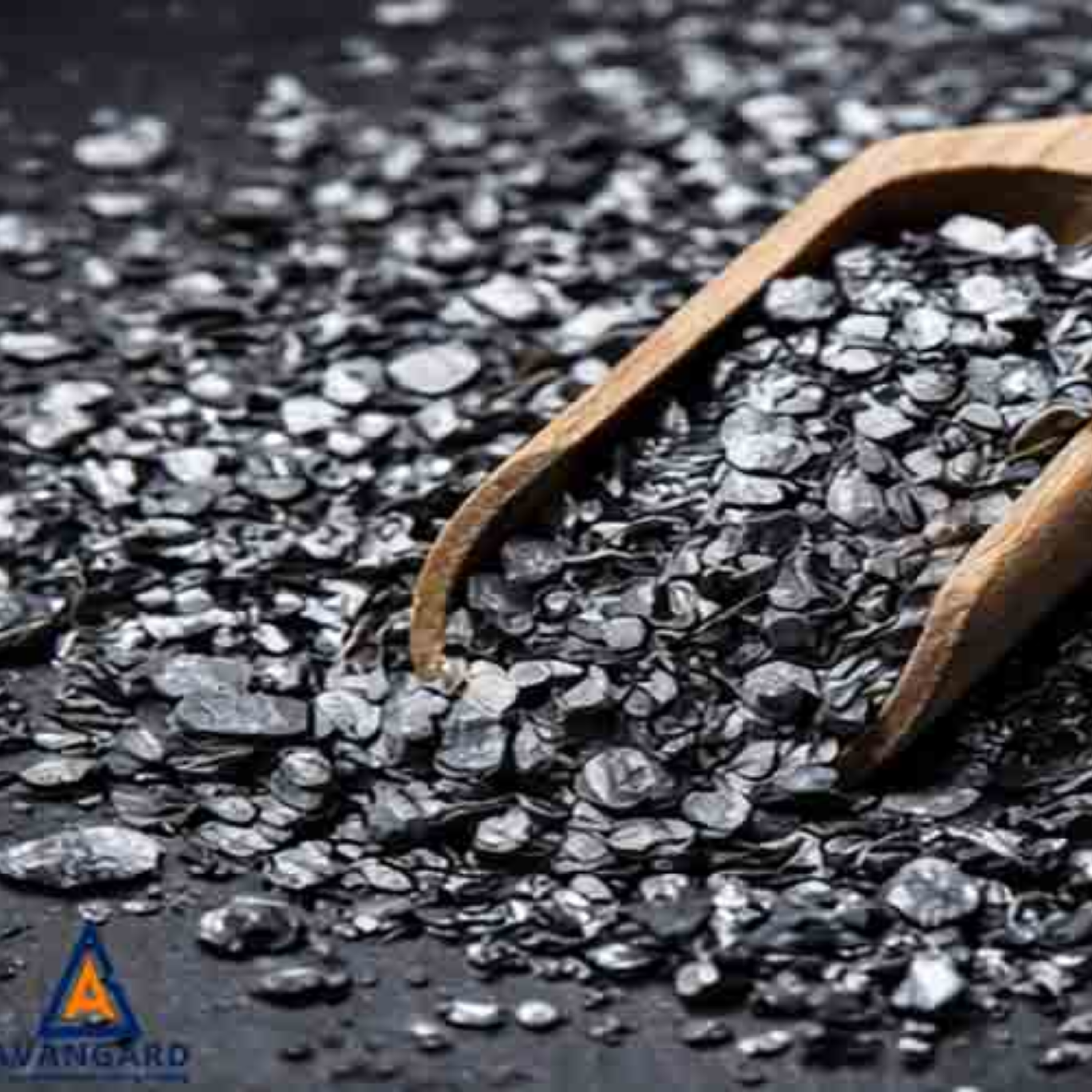 کاور انواع گرافیت؛ بررسی علمی ساختار، خواص و کاربردهای صنعتی
