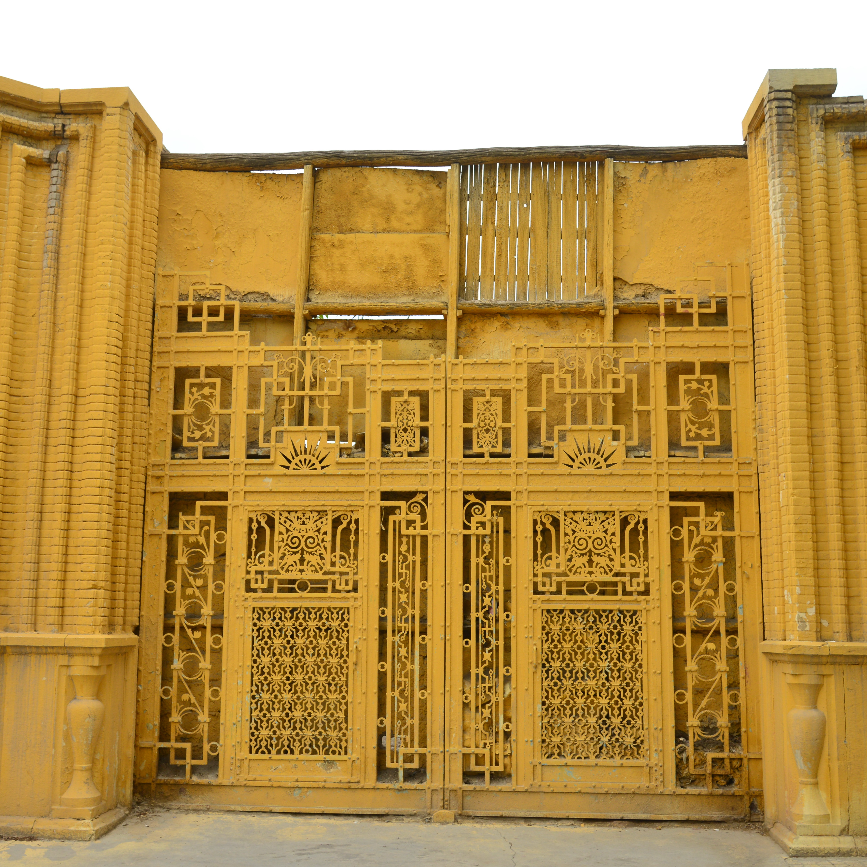 کاور ورودی دوم کارخانه