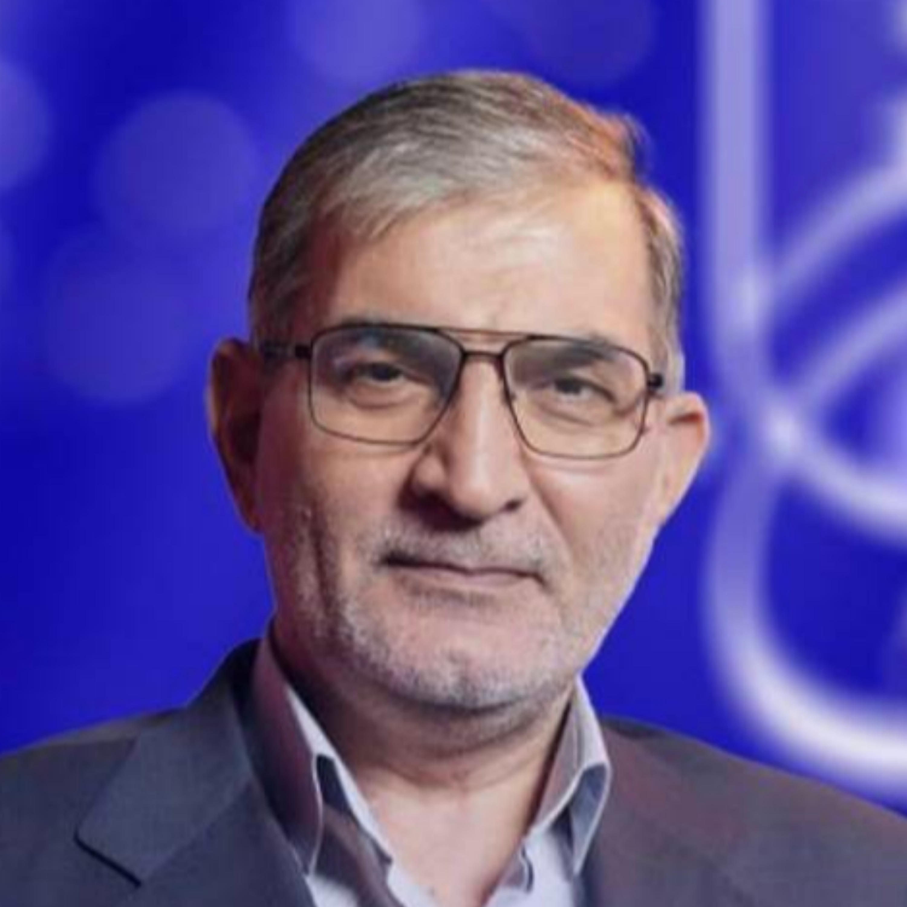 کاور نامه شماره ده