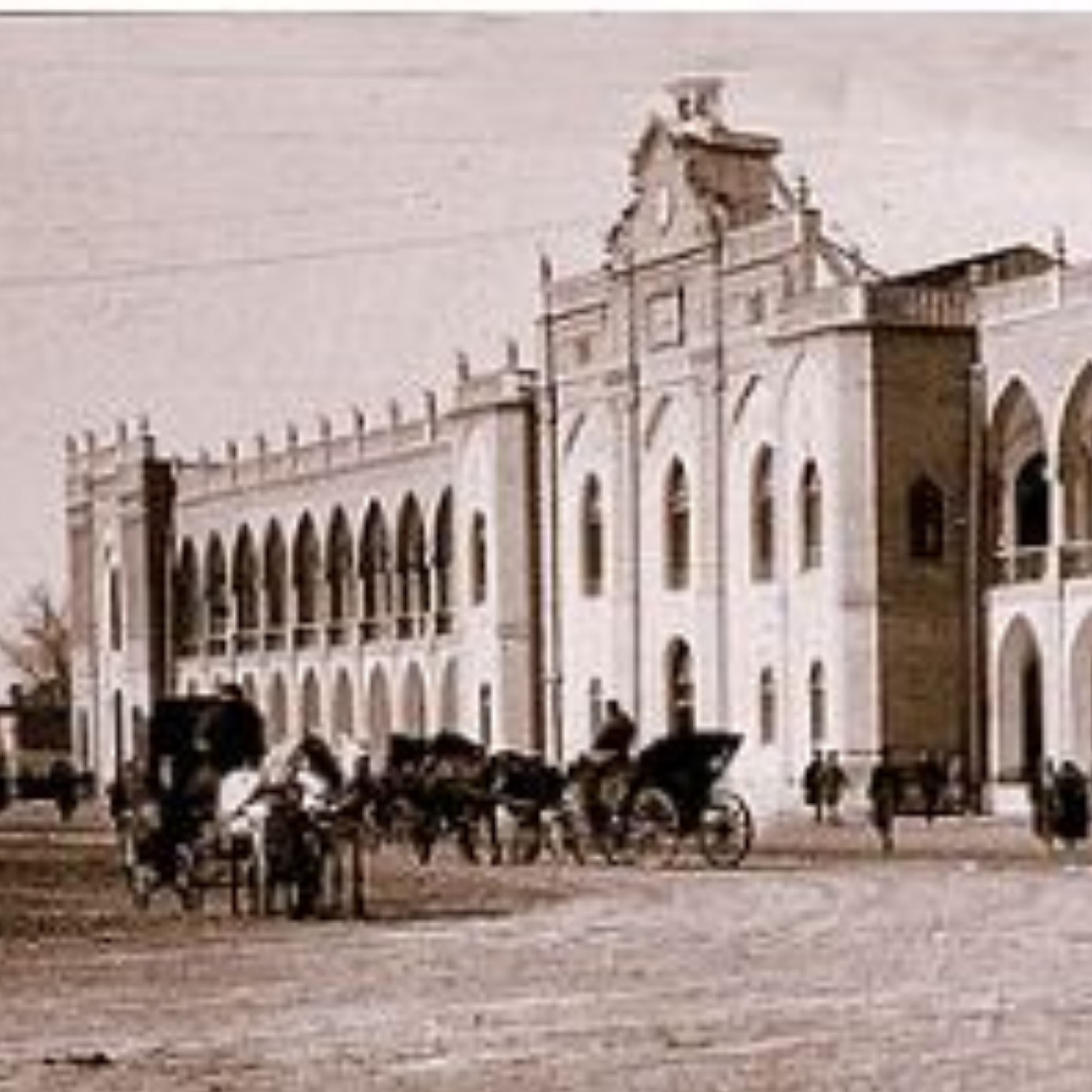 کاور مصاحبه با آقاي راد، مسئول مراكز كوثر