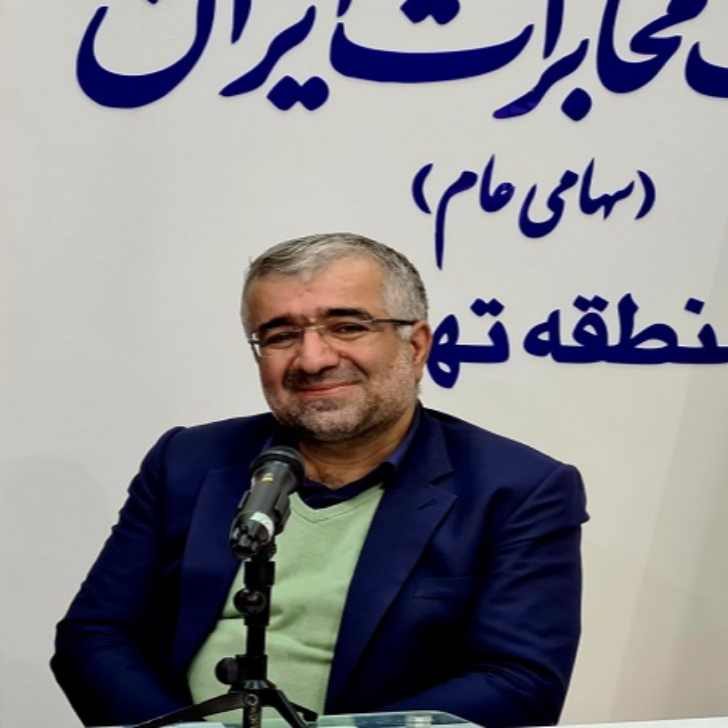کاور مهندس علیرضا کریمی در نمایشگاه شهر هوشمند