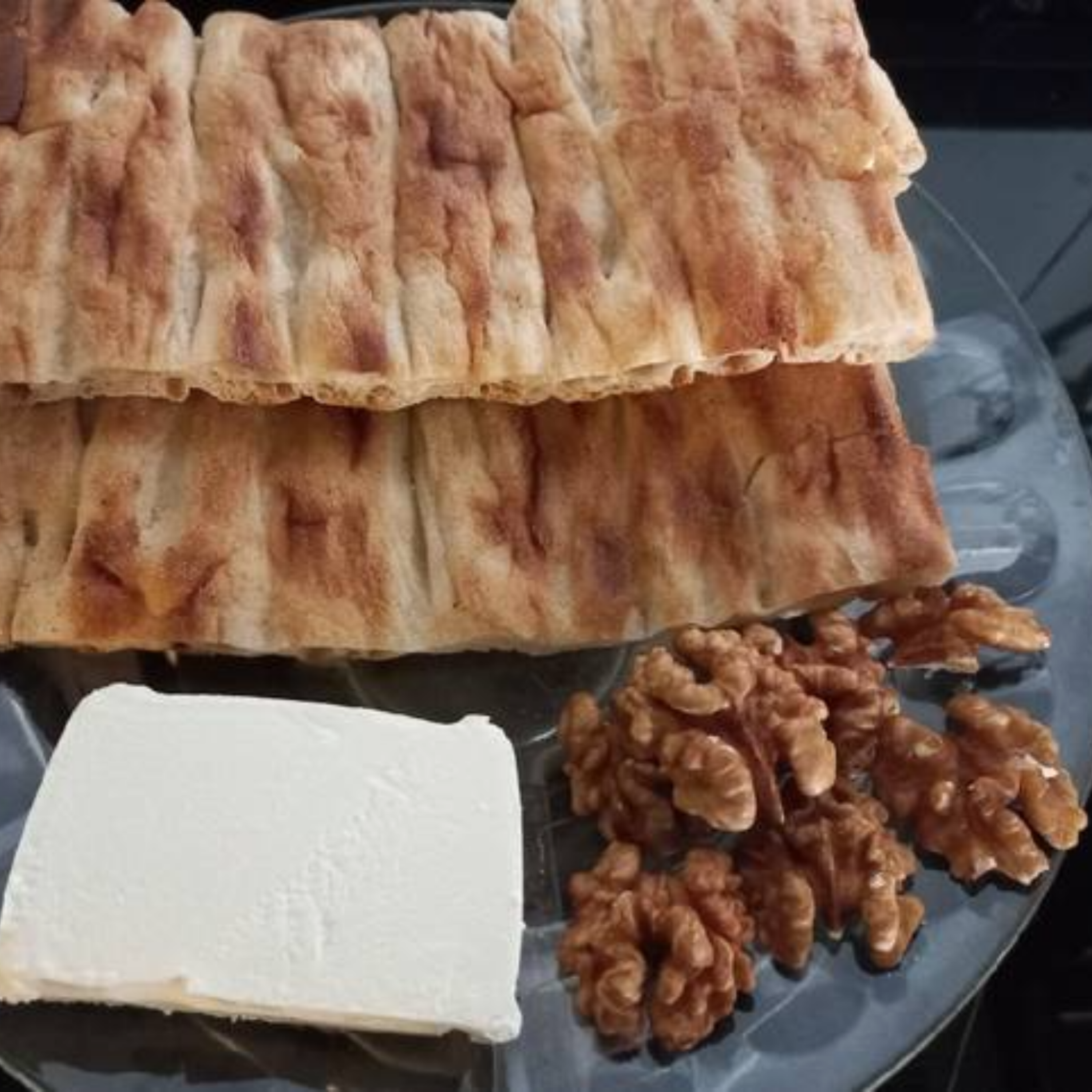 کاور نون و پنیر و گردو ۳۲