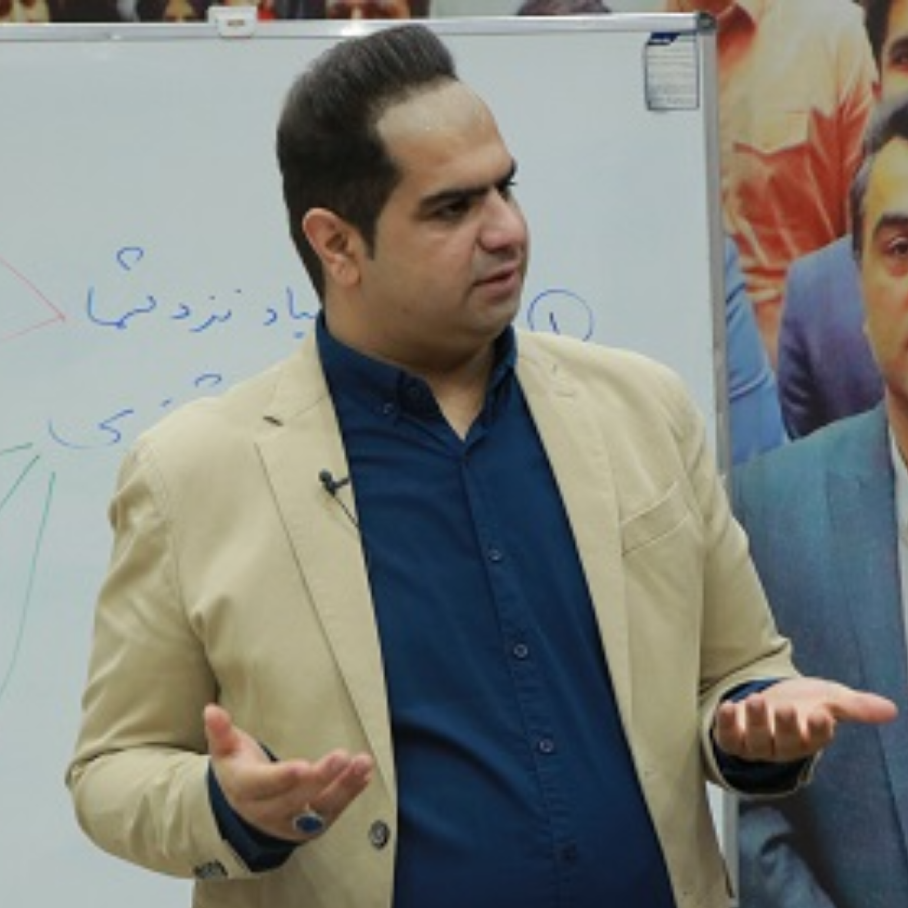 کاور چطور بفروشم وقتی مشتری ندارم؟