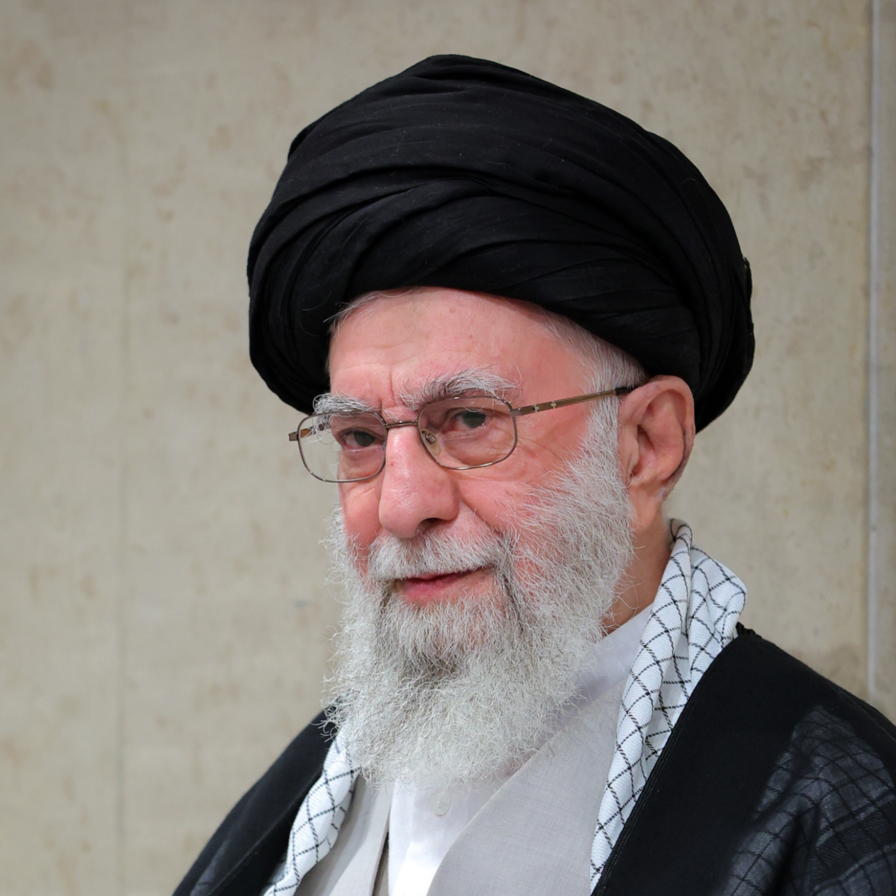 کاور حضور و سخنرانی در مراسم عزاداری شهادت امام رضا علیهالسلام