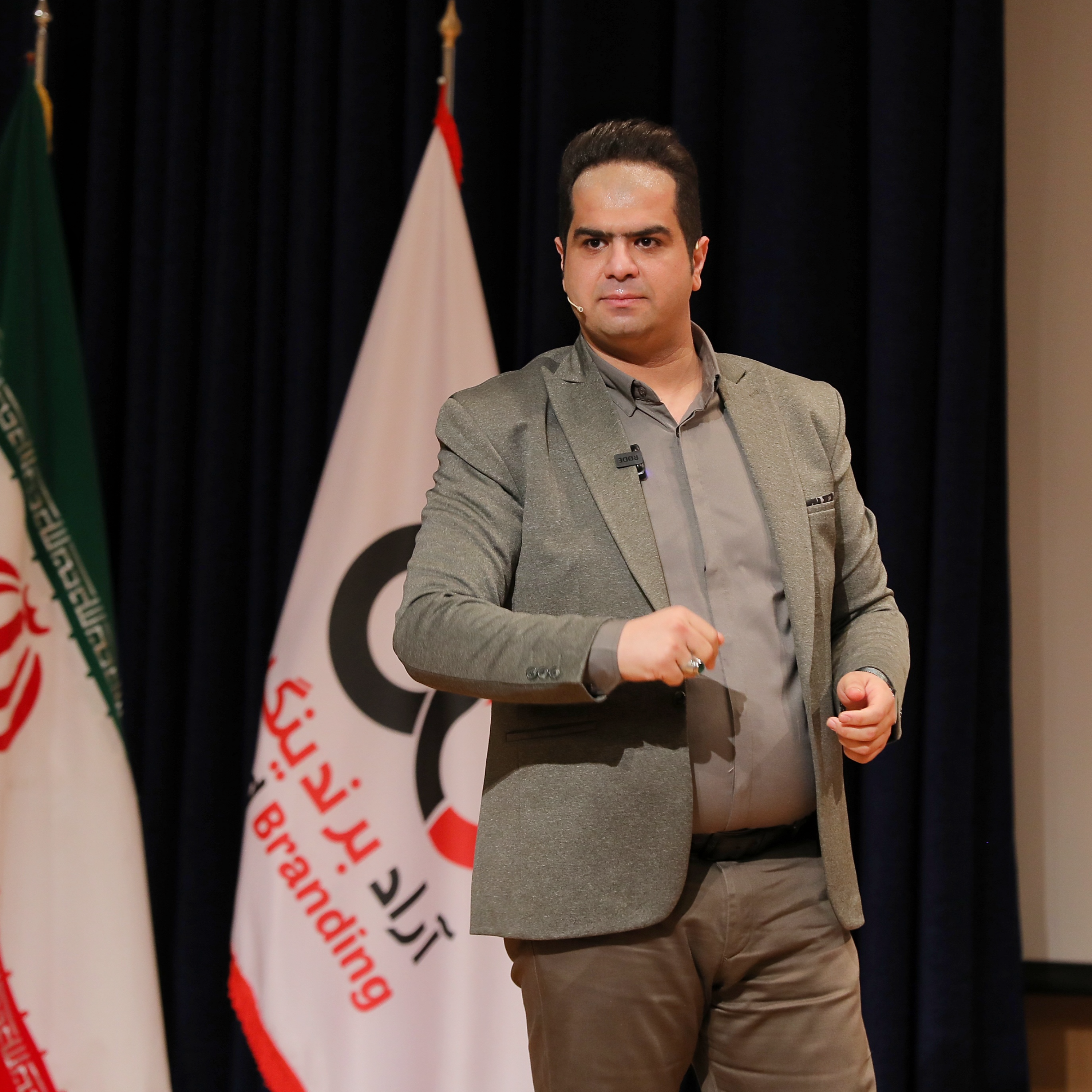 کاور درآمد میلیاردی روزانه