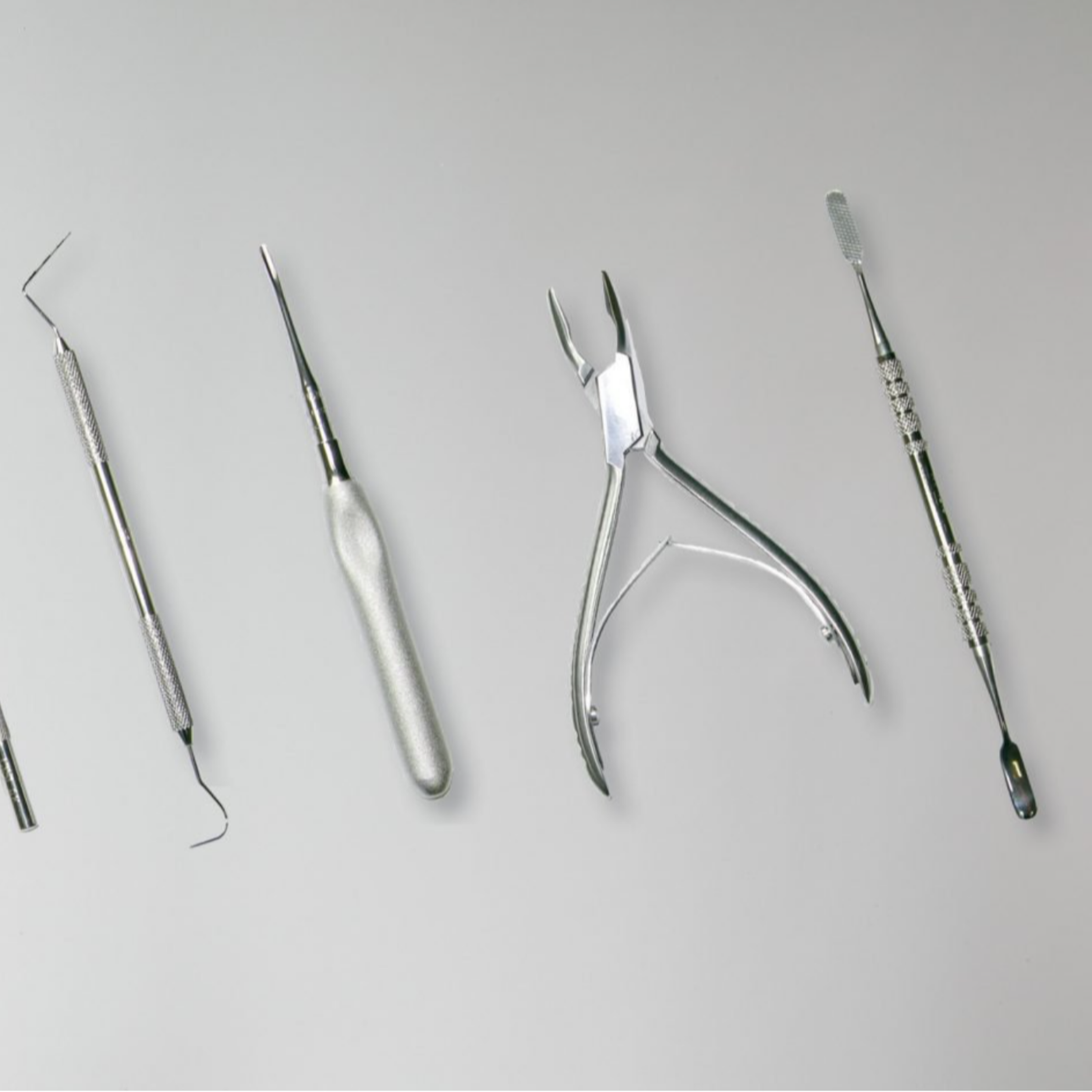 کاور راهنمای جامع خرید تجهیزات دندانپزشکی (تجهیز صفر تا صد مطب)