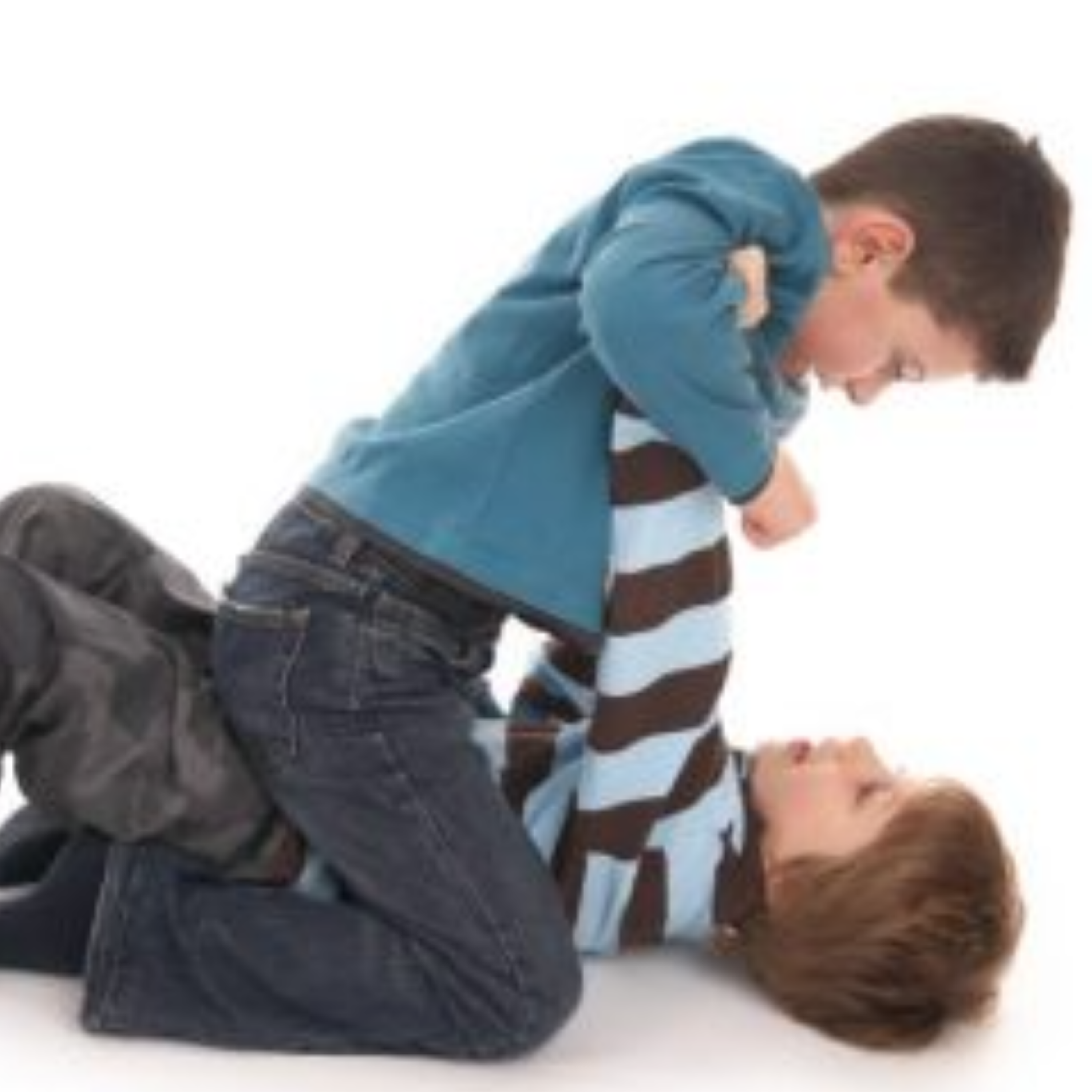 کاور چرا فرزندم تو مدرسه از خودش دفاع نمیکنه؟