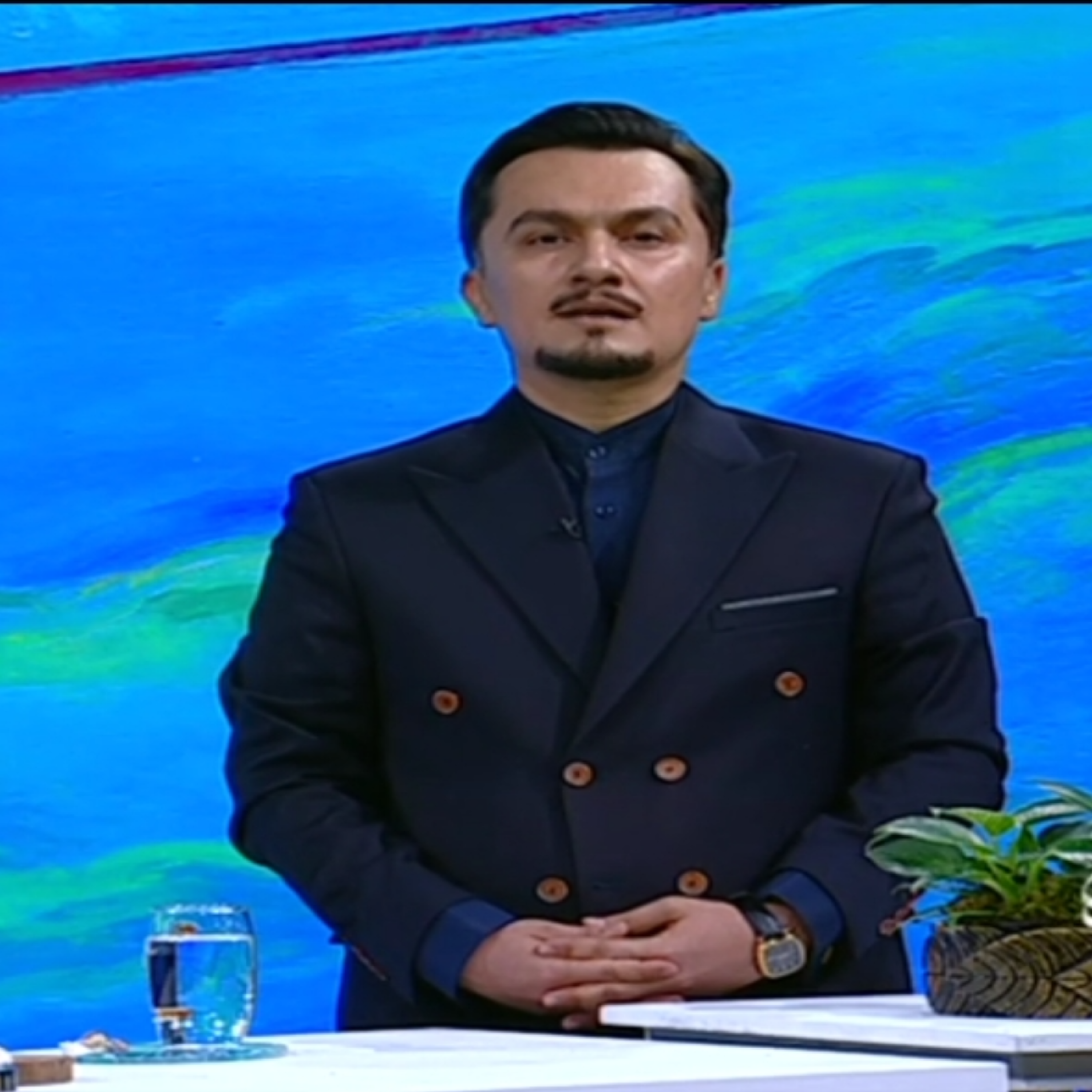 کاور ایران و باز ایران و مردمش