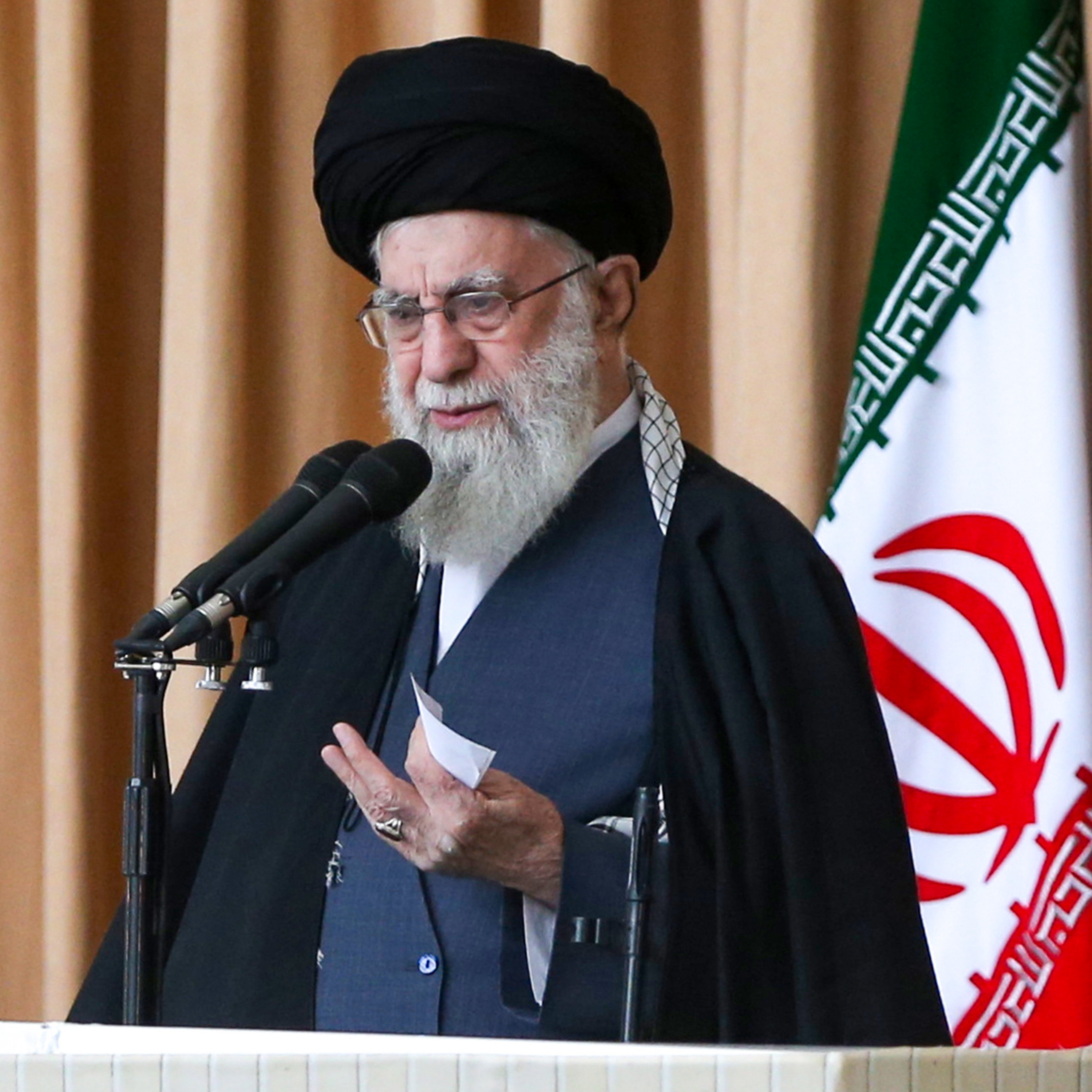 کاور اقامه نماز عید فطر