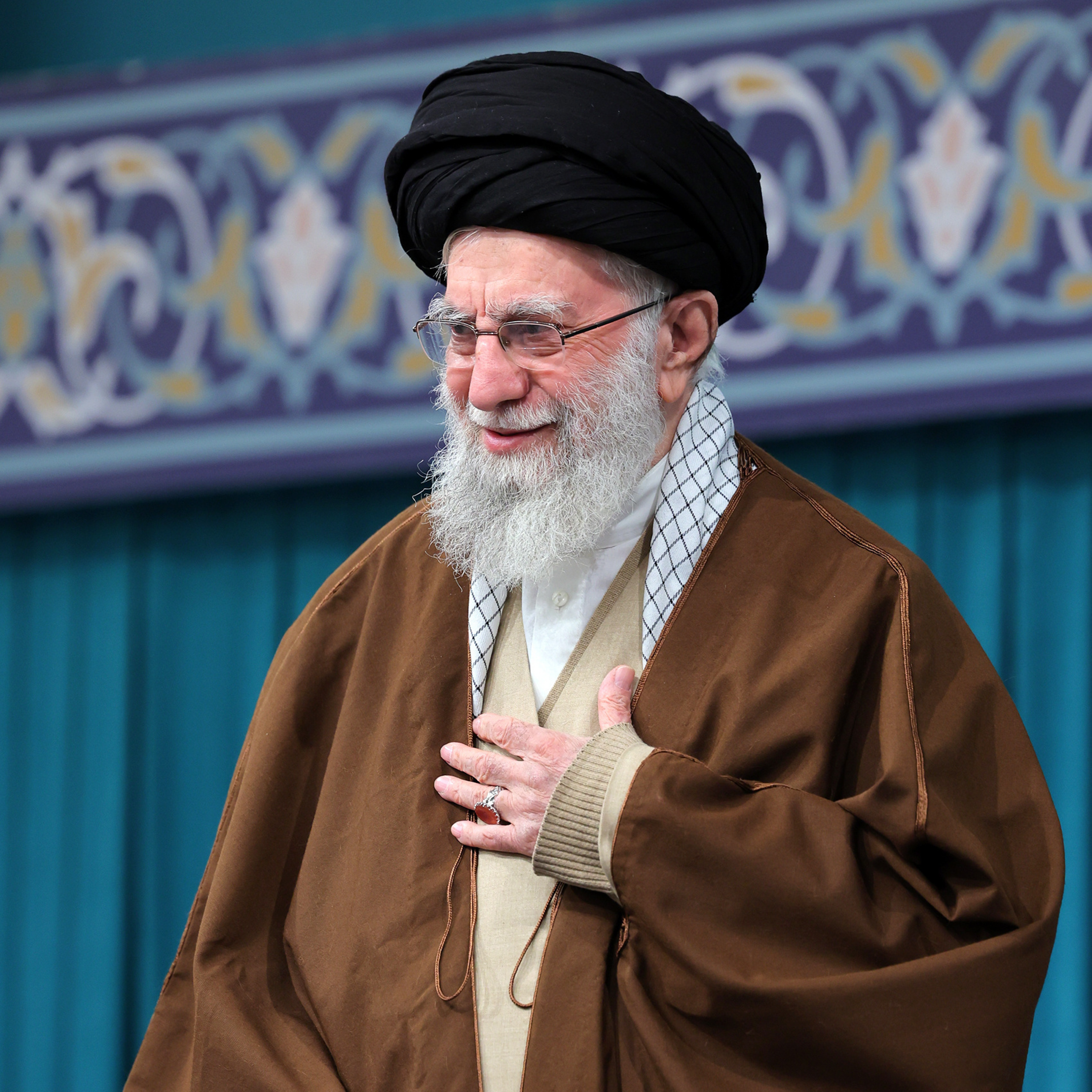 کاور دیدار و سخنرانی به مناسبت پنجمین سالگرد شهادت شهید حاج قاسم سلیمانی