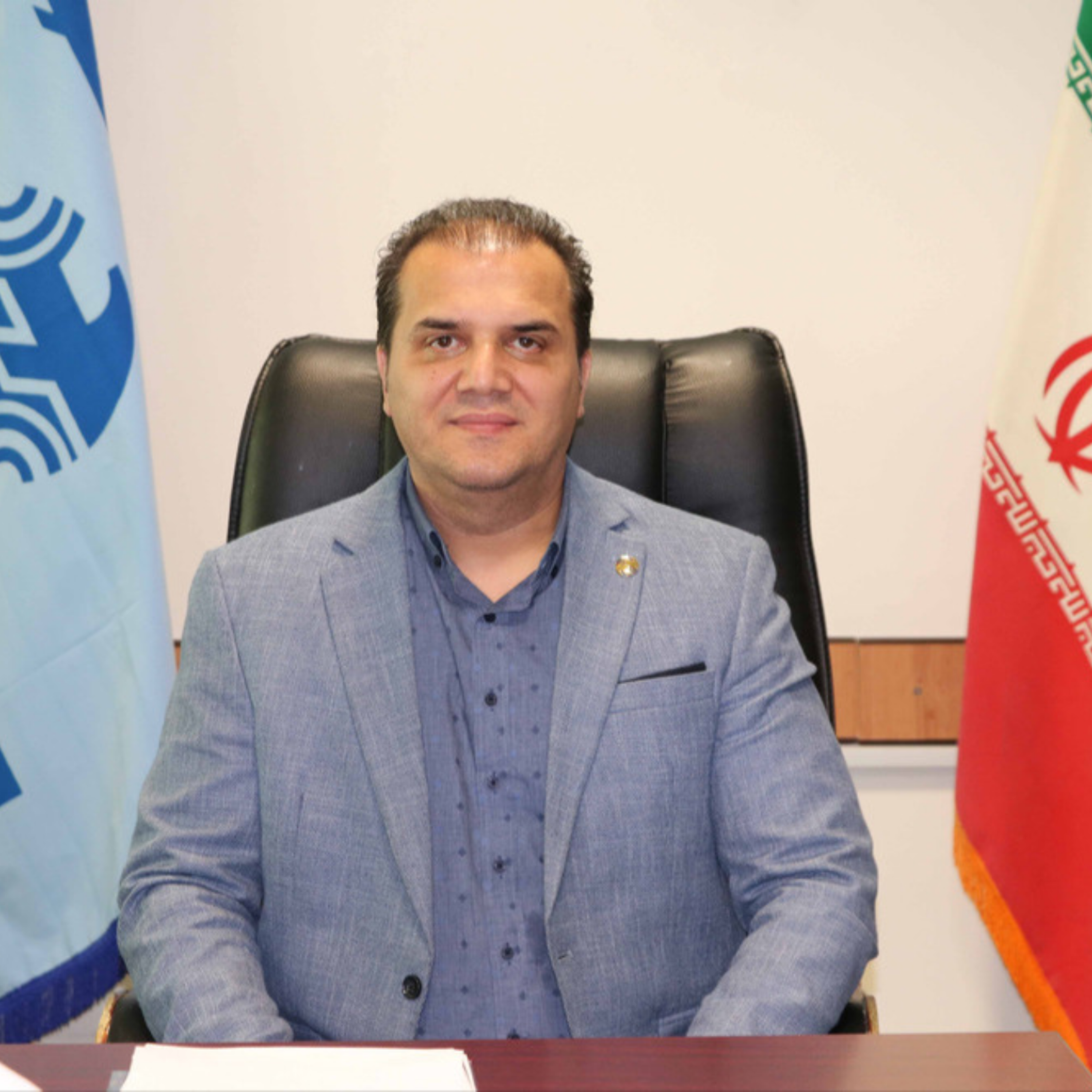 کاور گفت و گو با مهندس رامین فضلعلی زاده مدیرکل مخابرات منطقه شش تهران