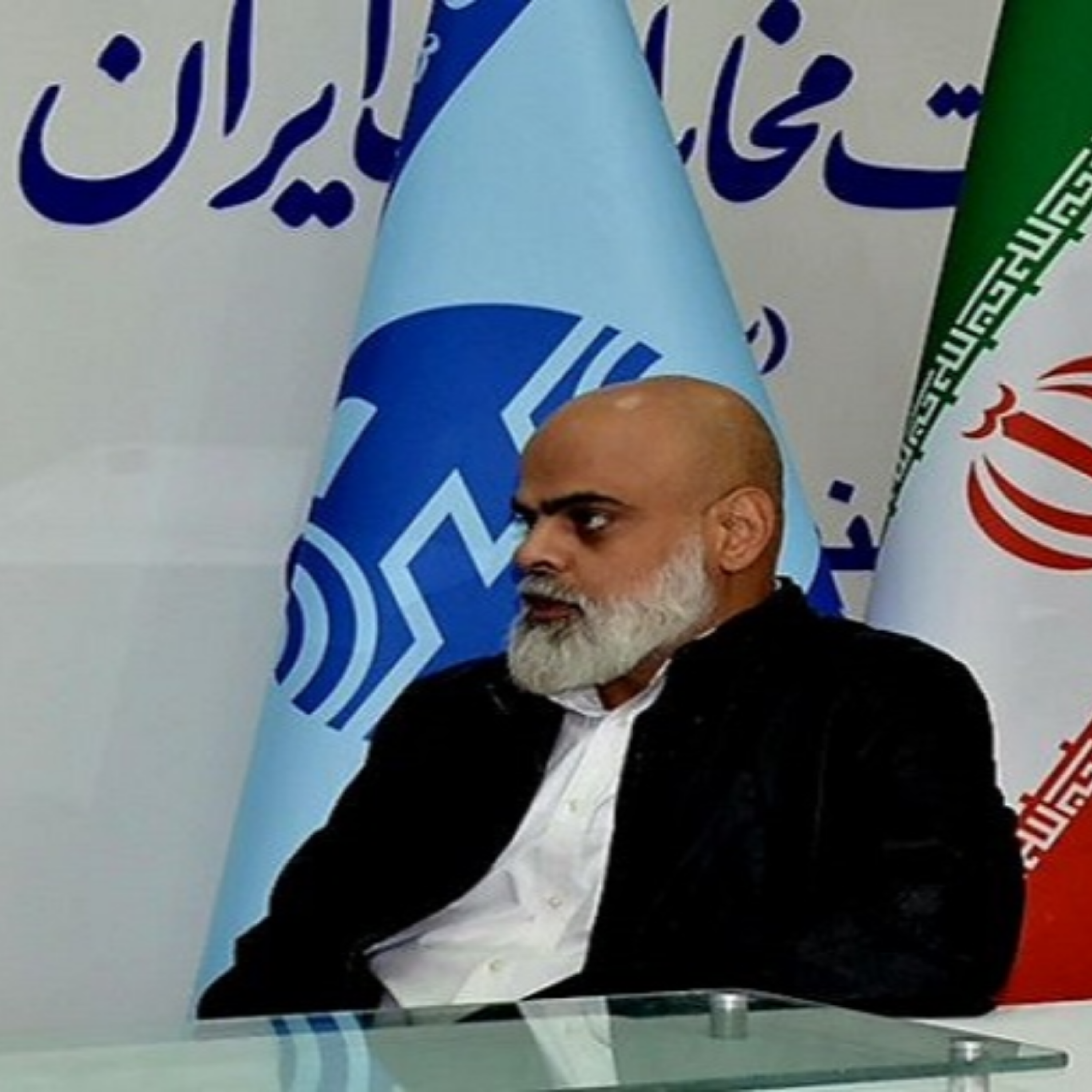 کاور مدیرکل اداری و منابع انسانی مخابرات استان تهران