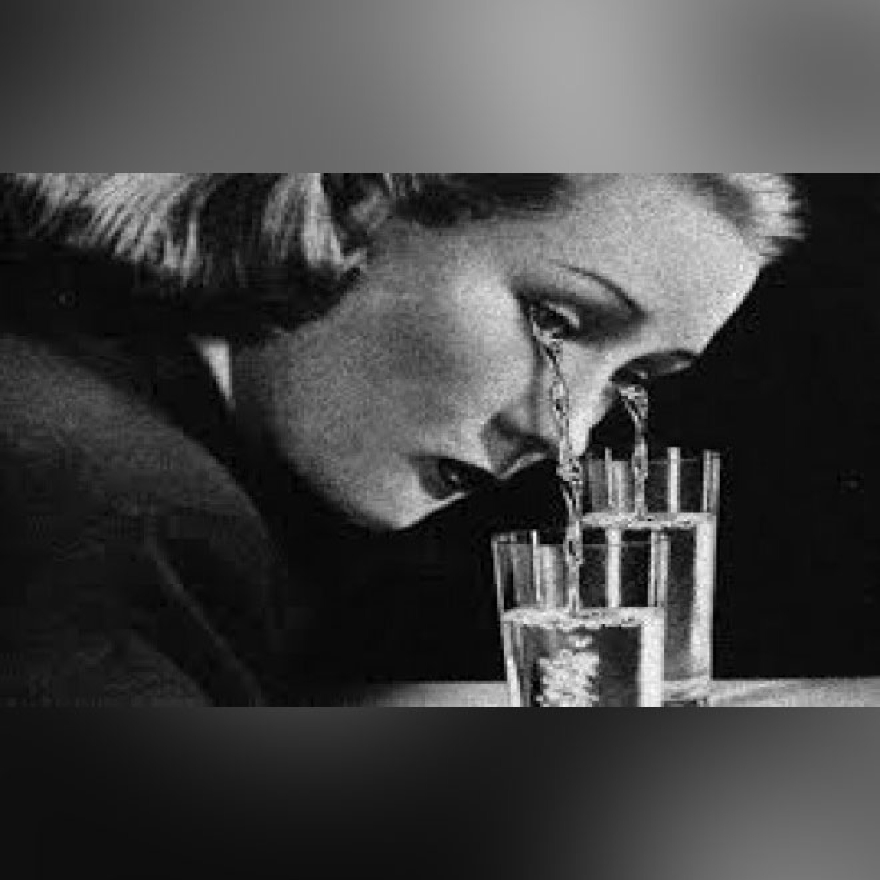 داستانکی از کیومرث مرزبان با صدای بهناز بستان دوست