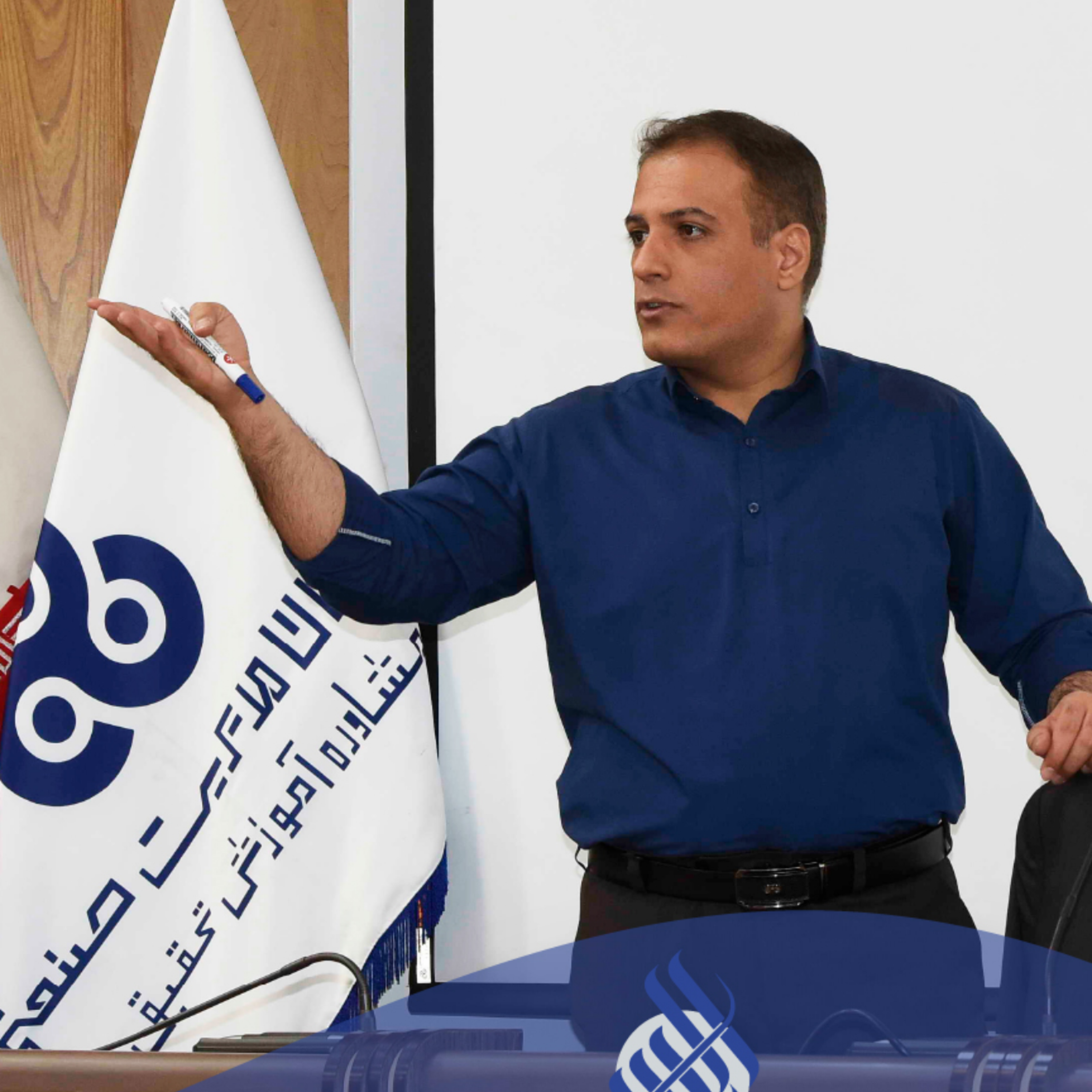 کاور مدیریت مالی وظیفه ای متفاوت و جداگانه نسبت به مدیریت حسابداری شرکت دارد