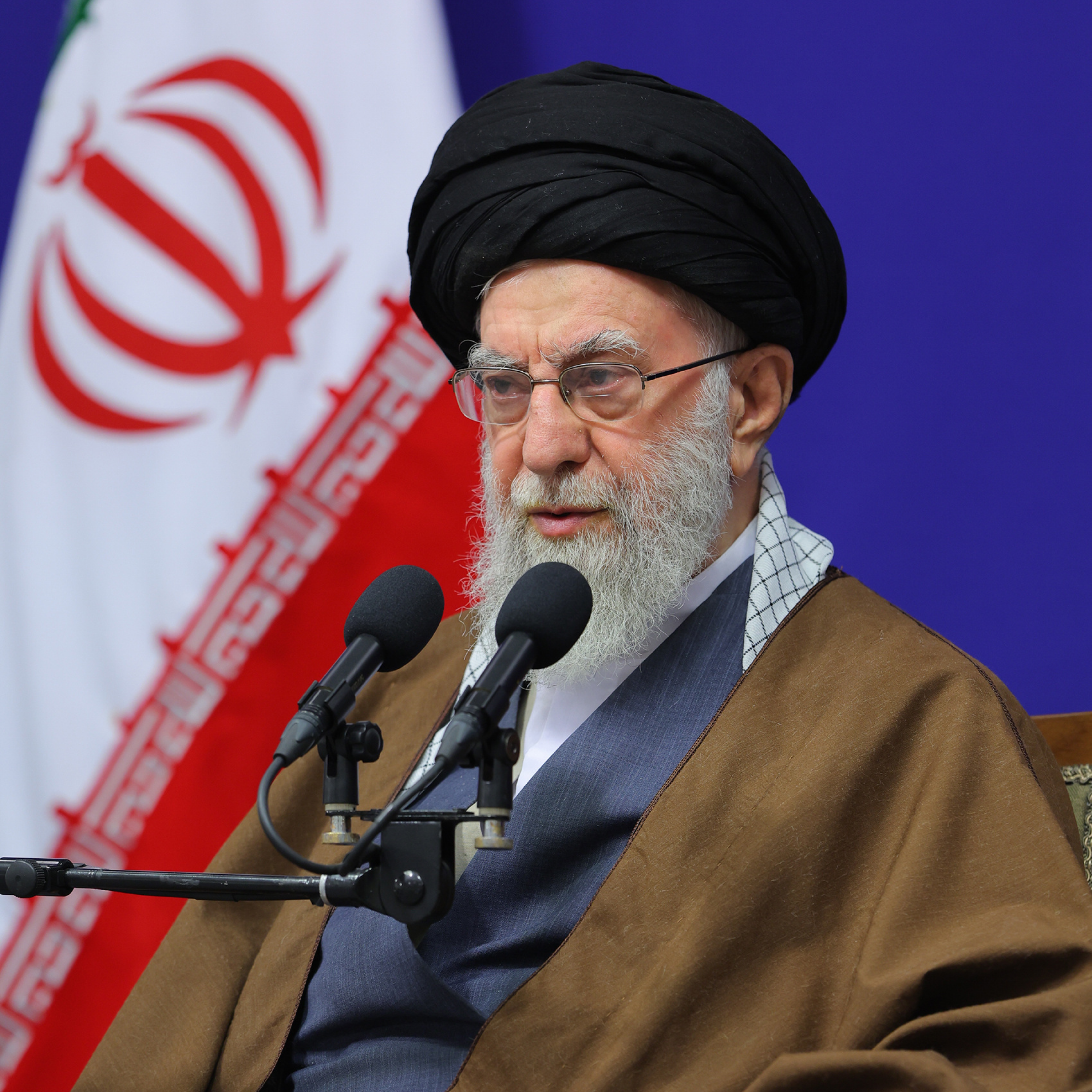 کاور دیدار دستاندرکاران کنگره بینالمللی میرزای نائینی