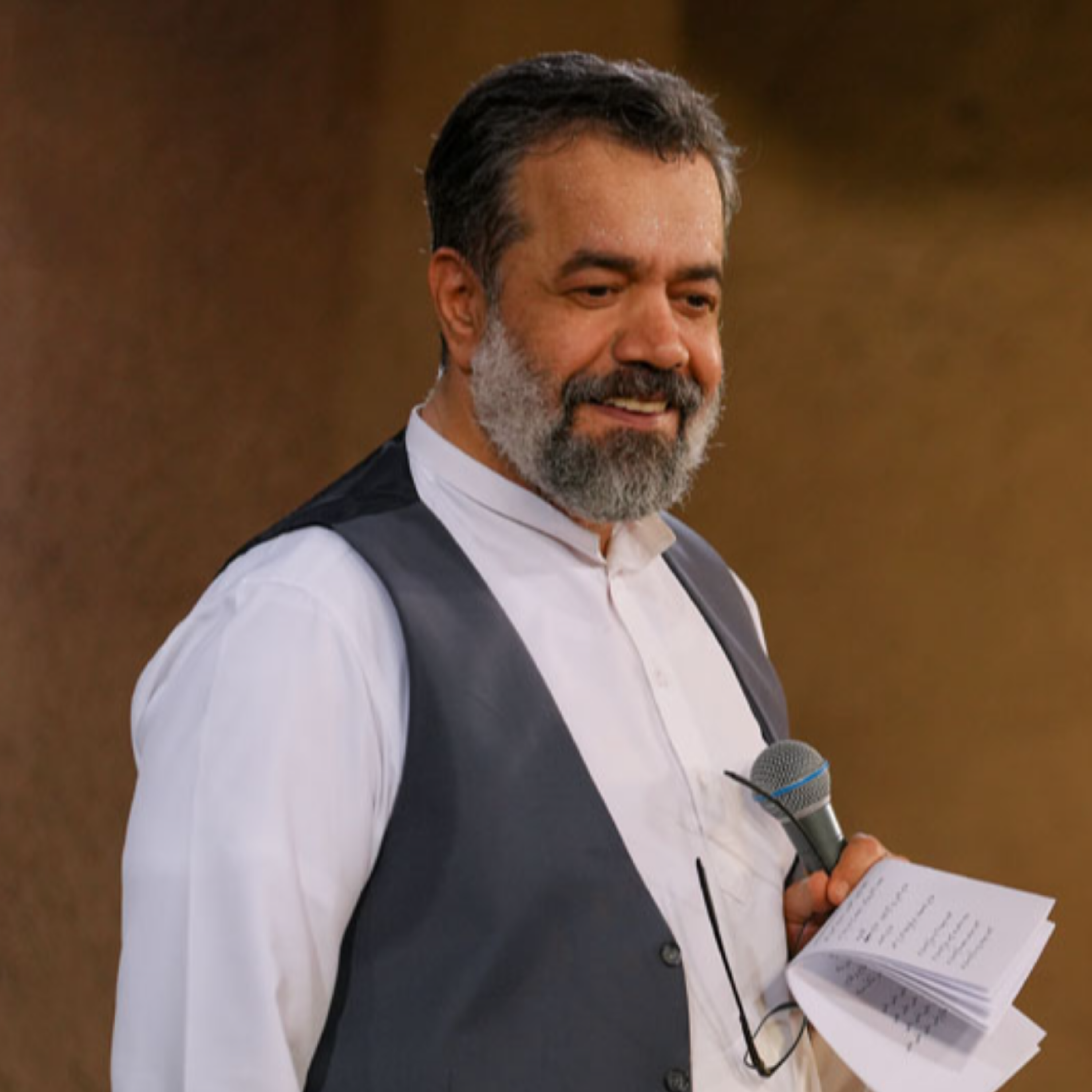 کاور مولودی ولادت امام رضا علیه السلام حاج محمود کریمی