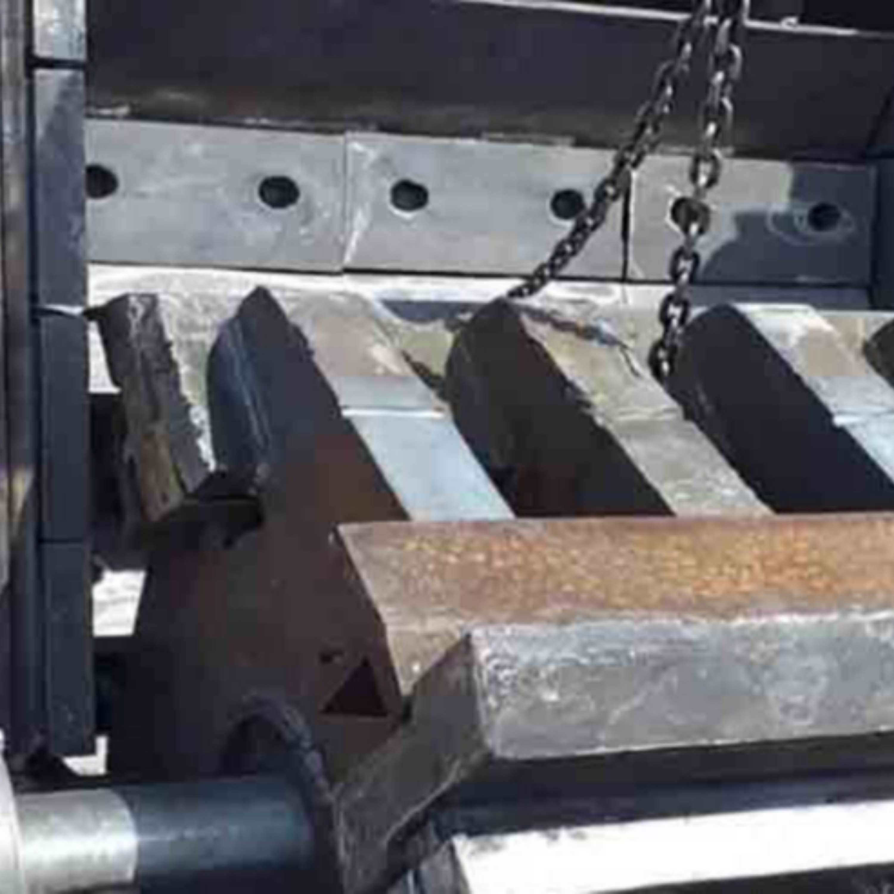 کاور انواع چکش های سنگ شکن سری HS