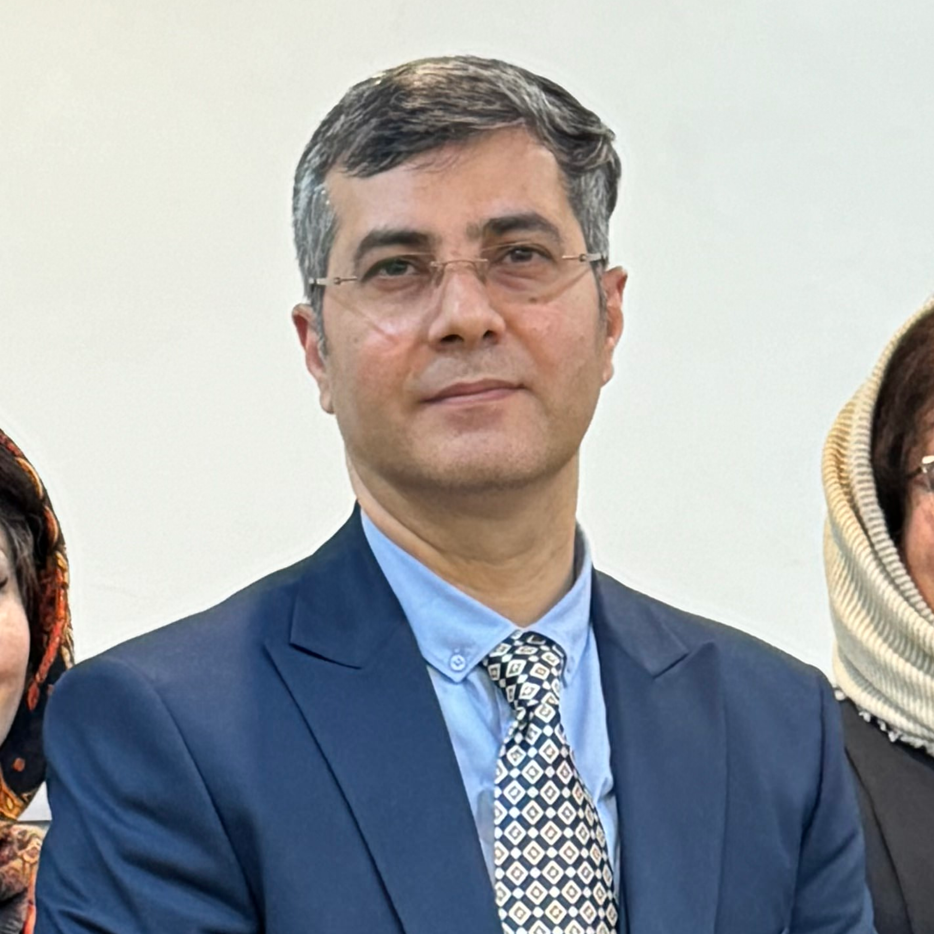 کاور چگونه در شرایط بحرانی منطقی رفتار کنیم؟