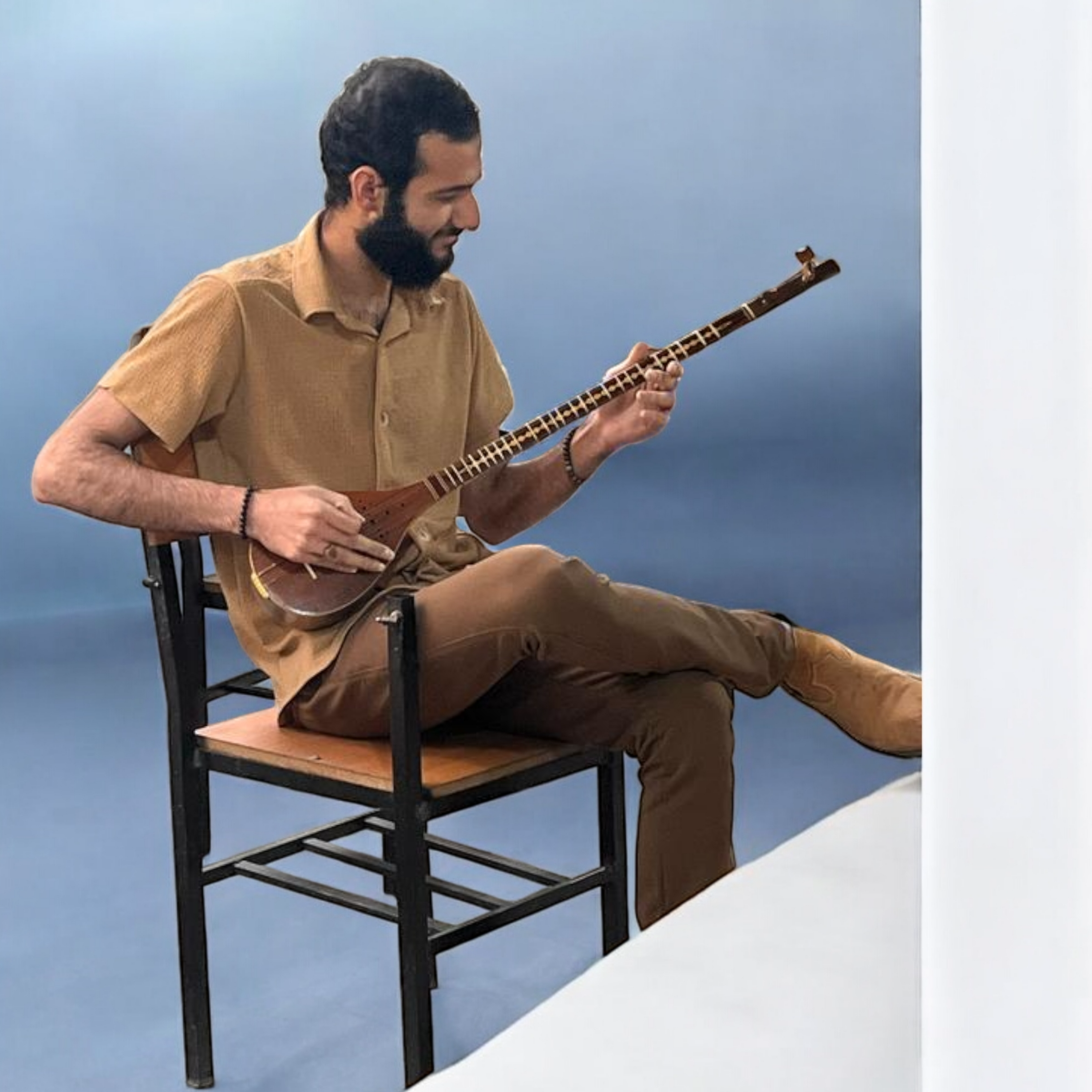 کاور مهرونیک