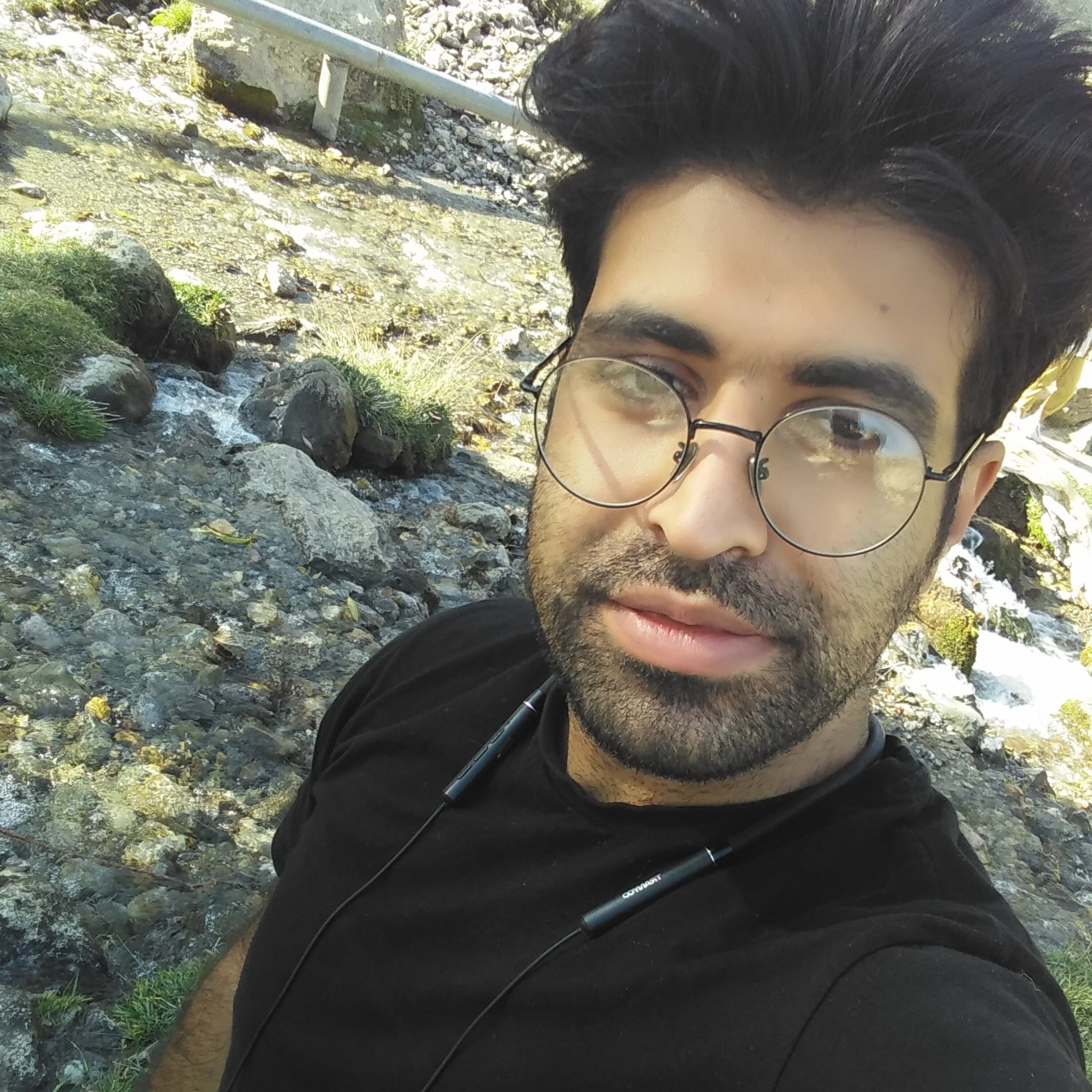 کاور متفکر