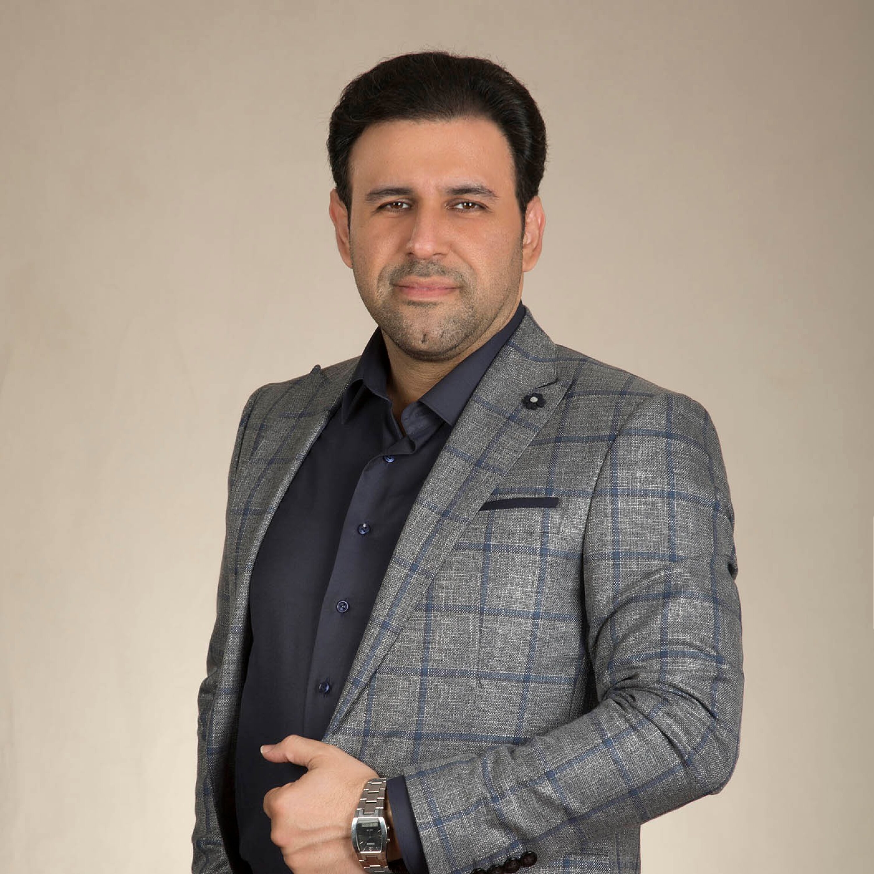کاور دکتر تقی زاد
