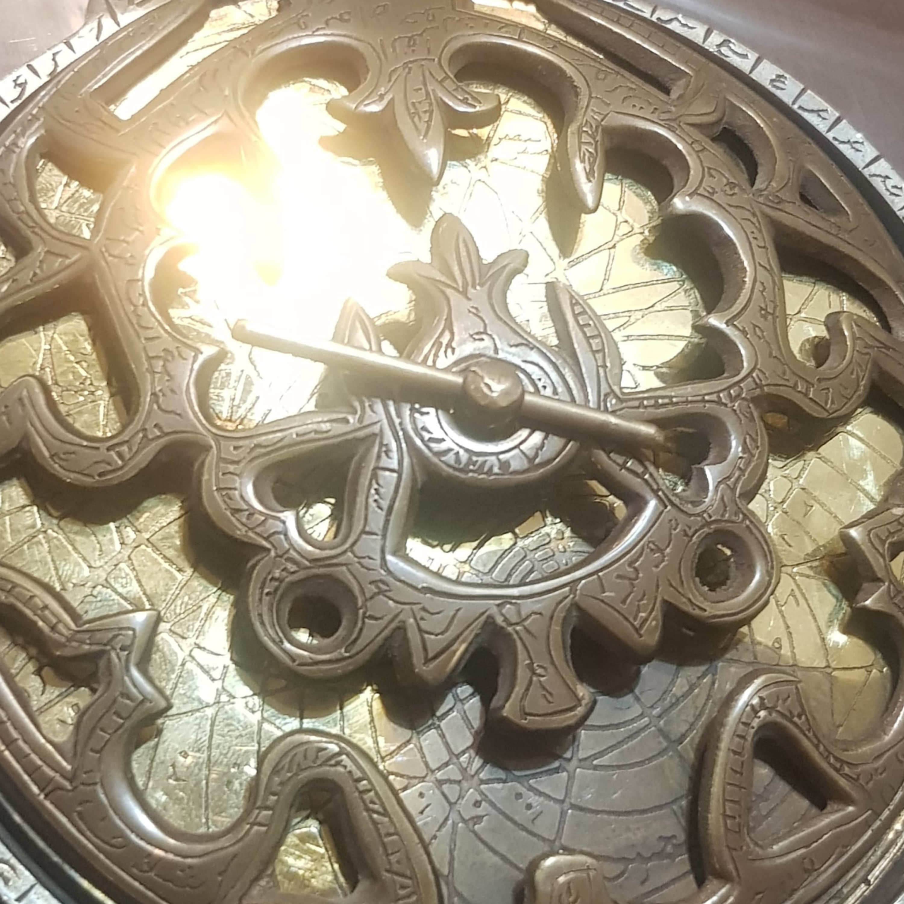 کاور رادیو استرولوژی