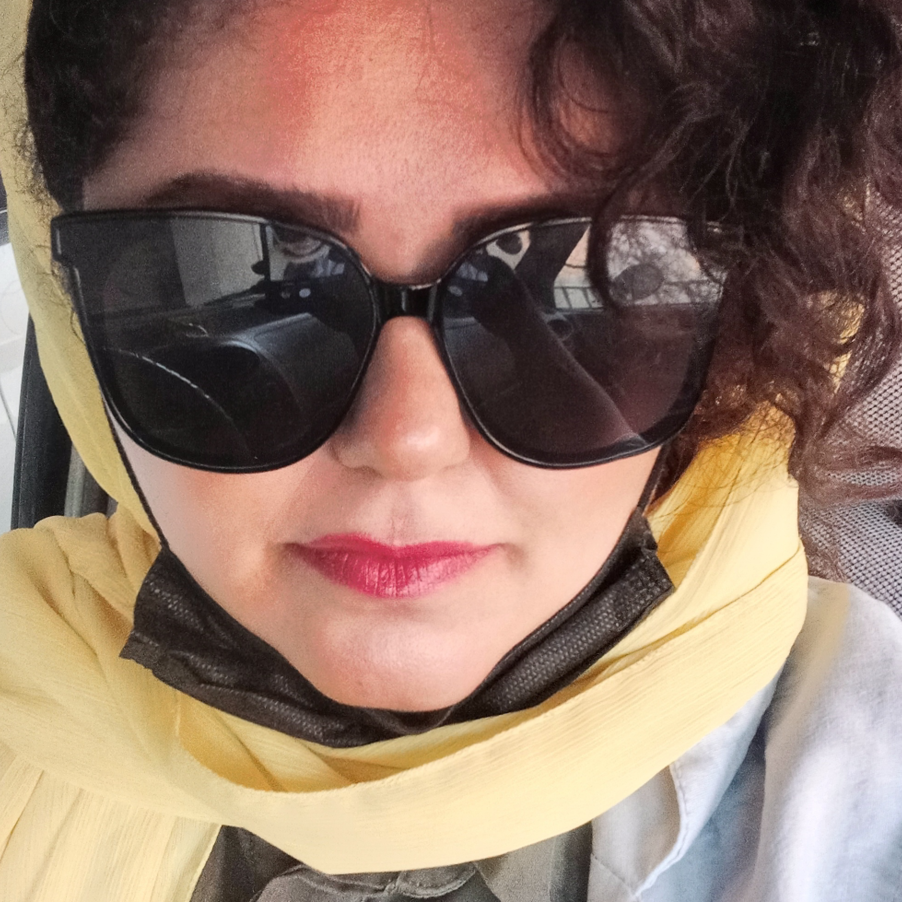 کاور آنا شاهمرادی
