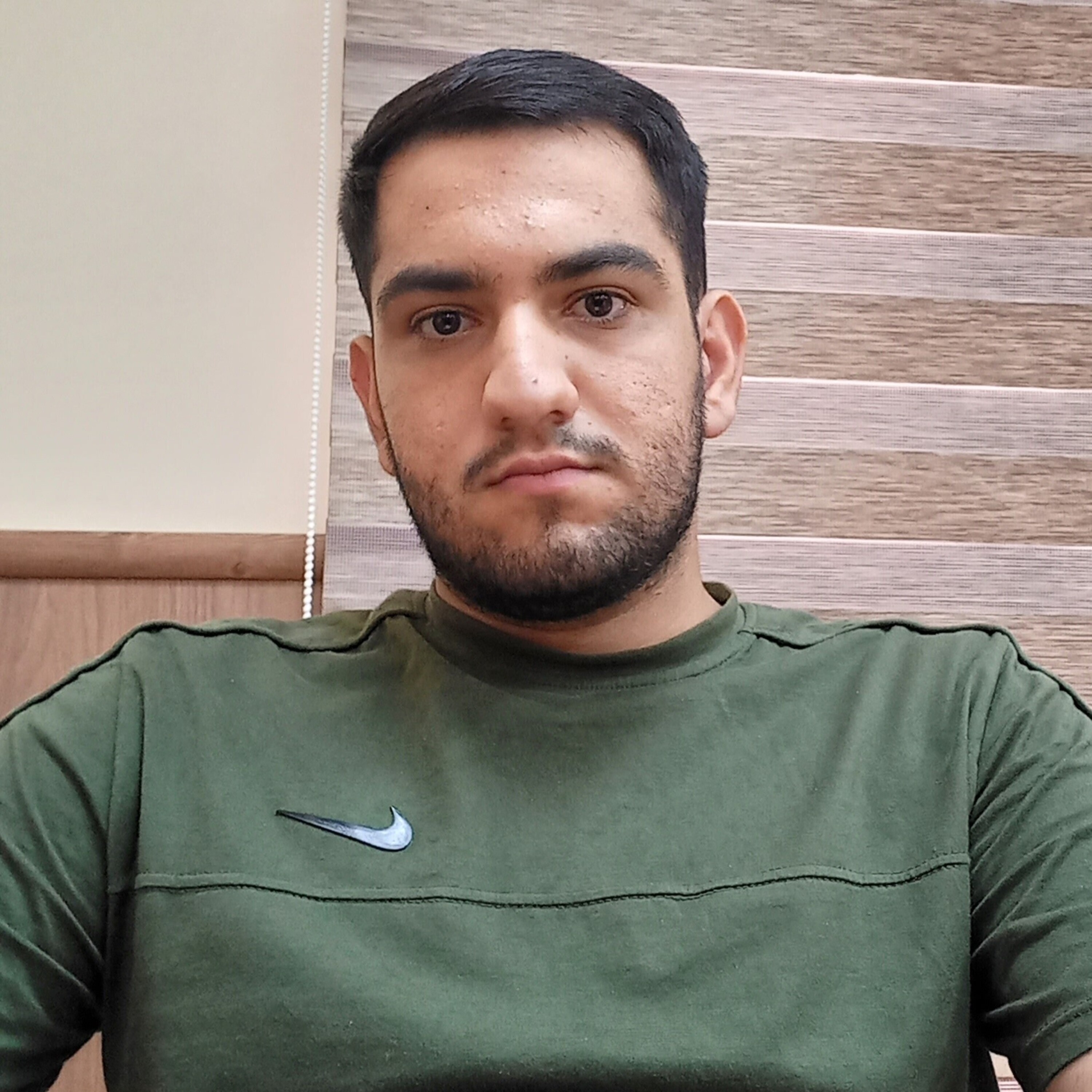 کاور GholamiNotes