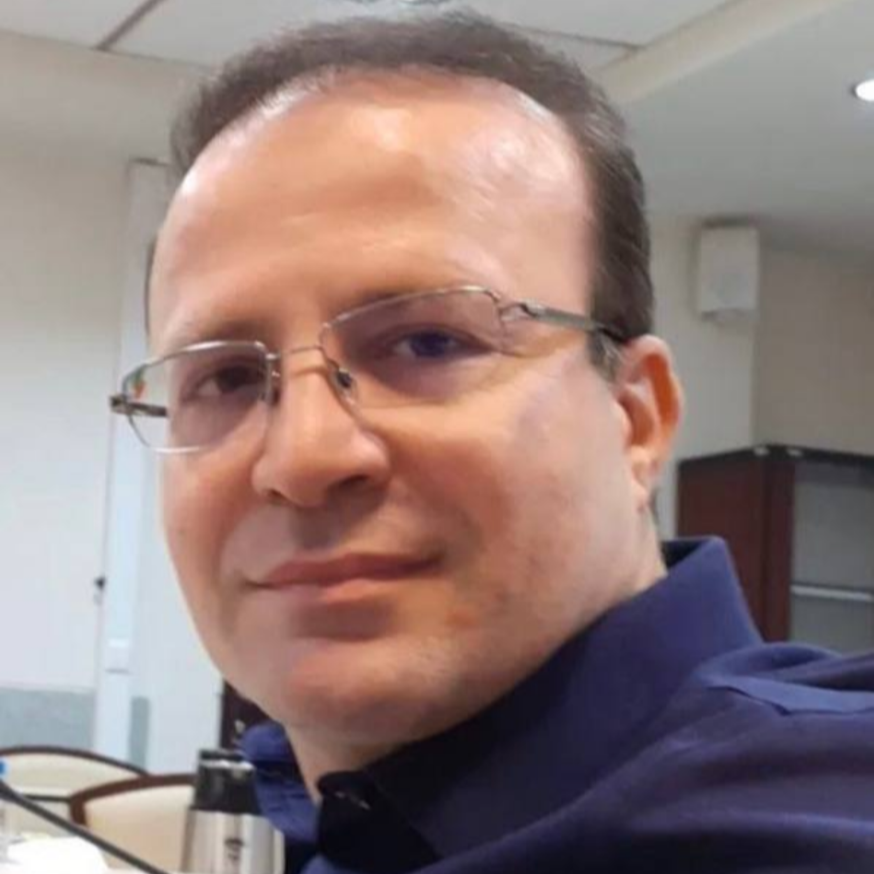 کاور Kameel Ahmady