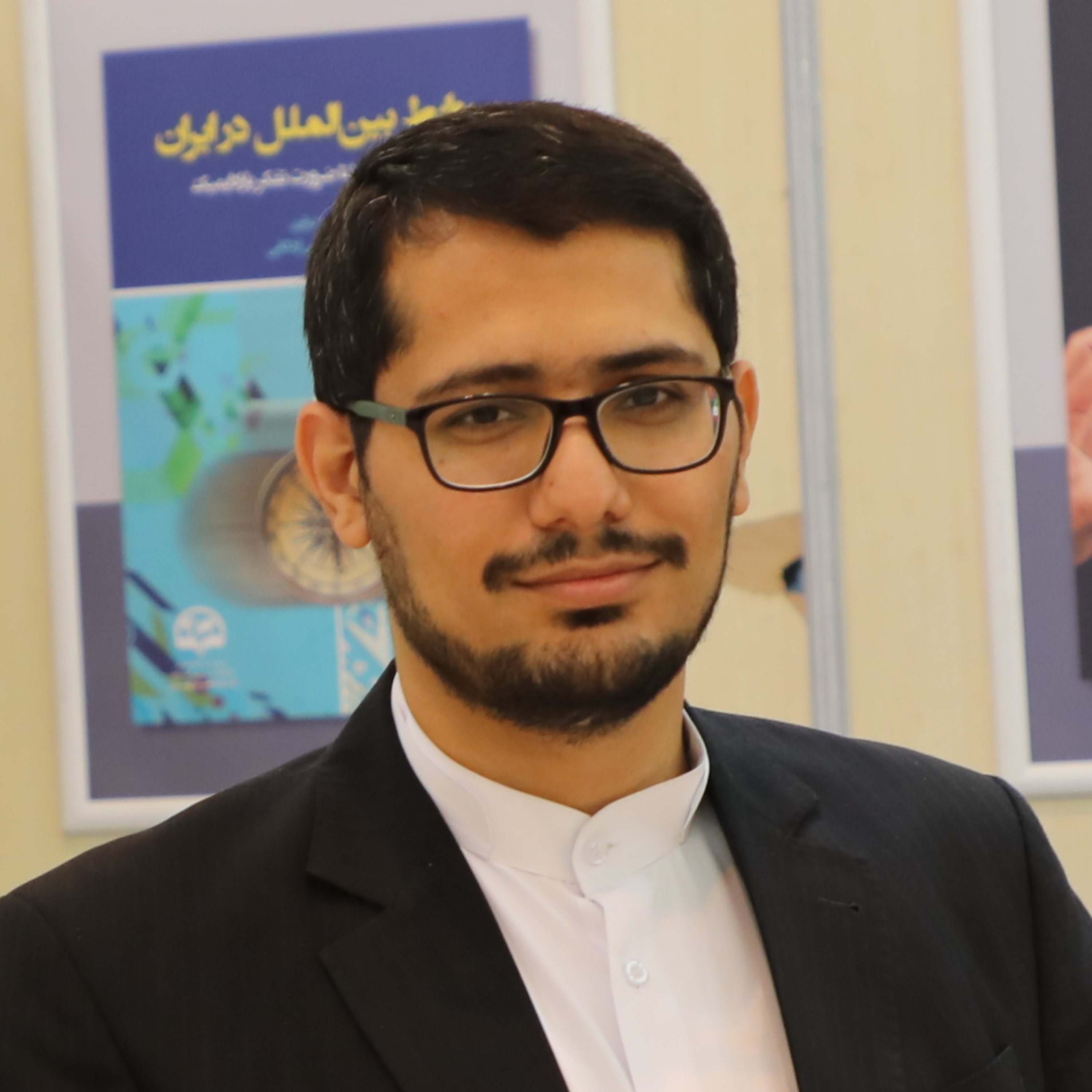 نوید کمالی