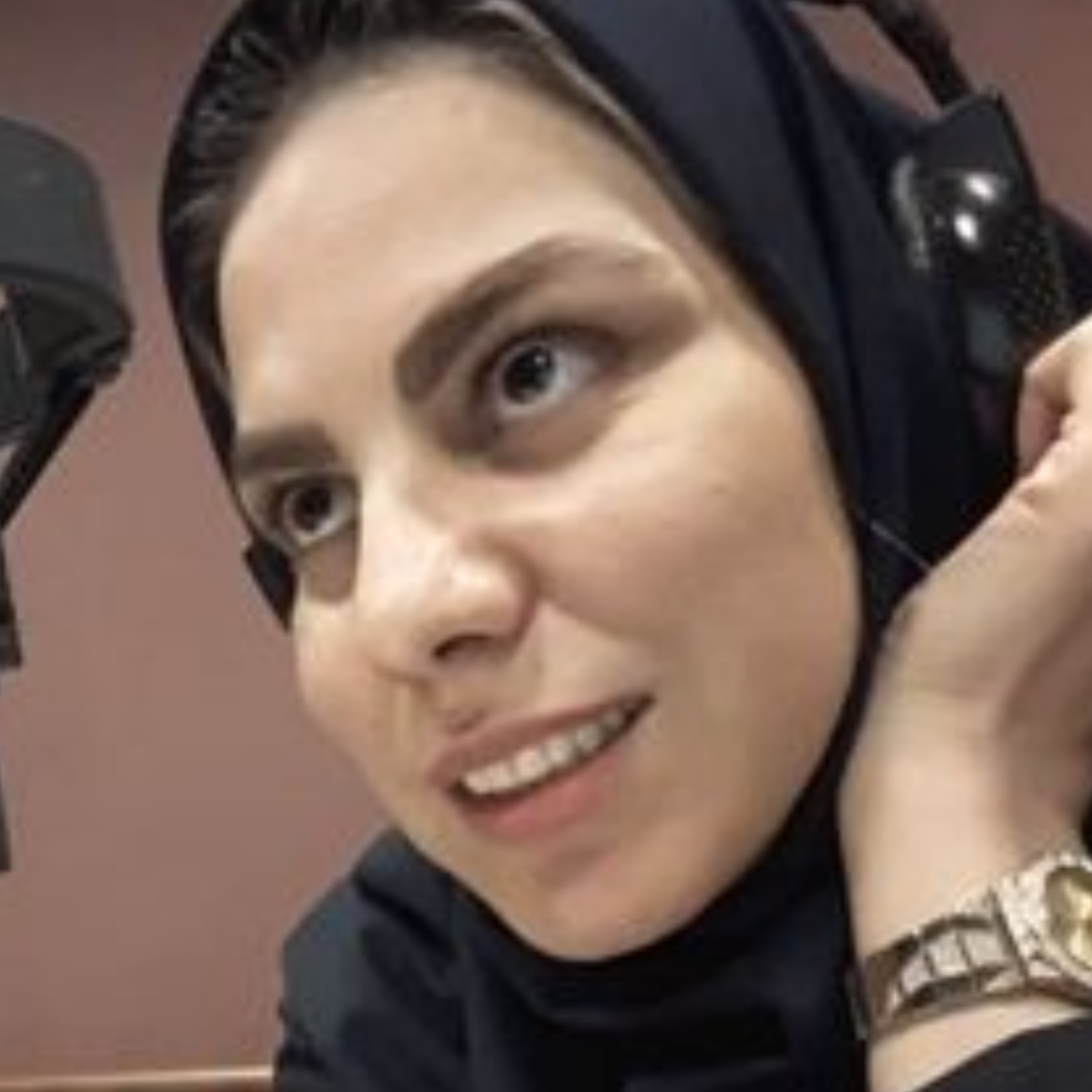 کاور آکادمی مهربانو، بانوان توسعه یافته